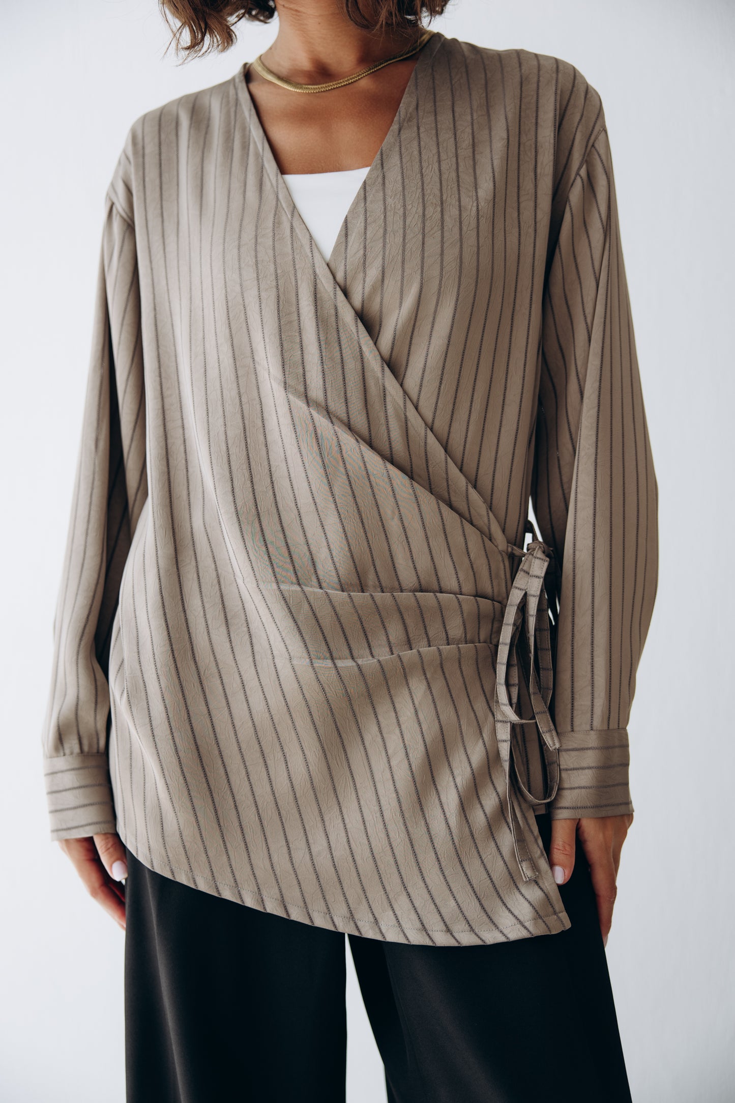 Glow Pleat Blouse in Olive