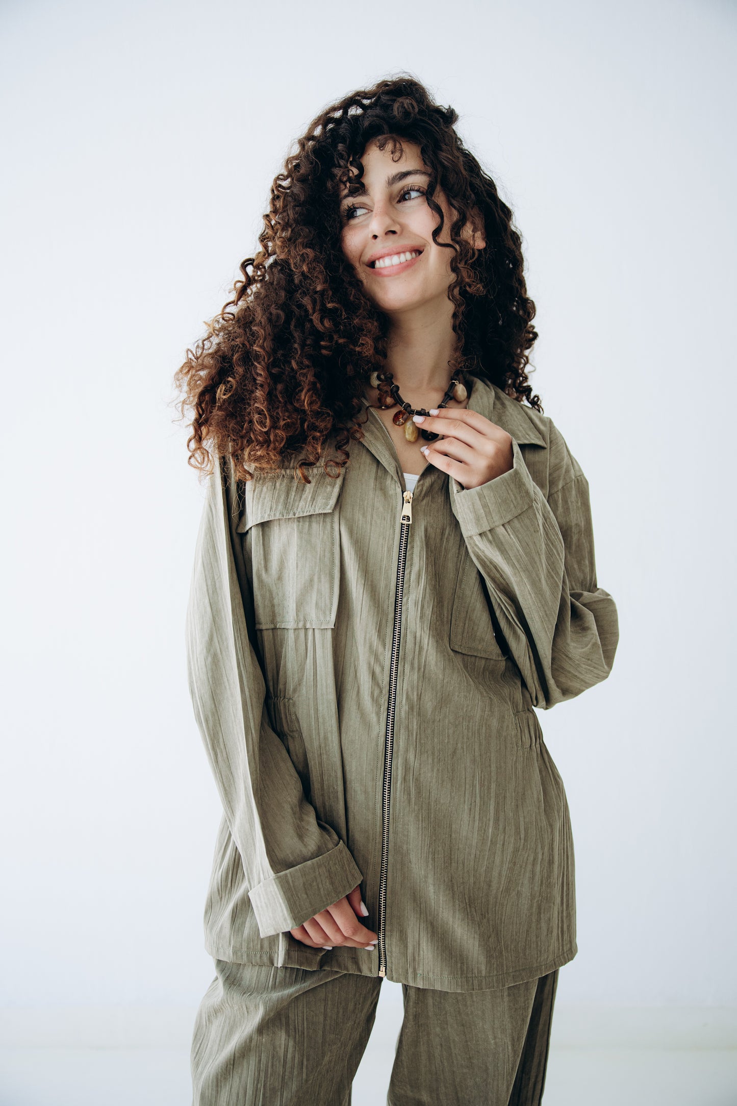 Ease Set in Olive