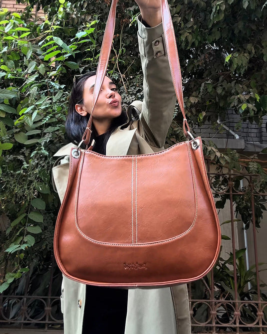 Ayla bag in Camel