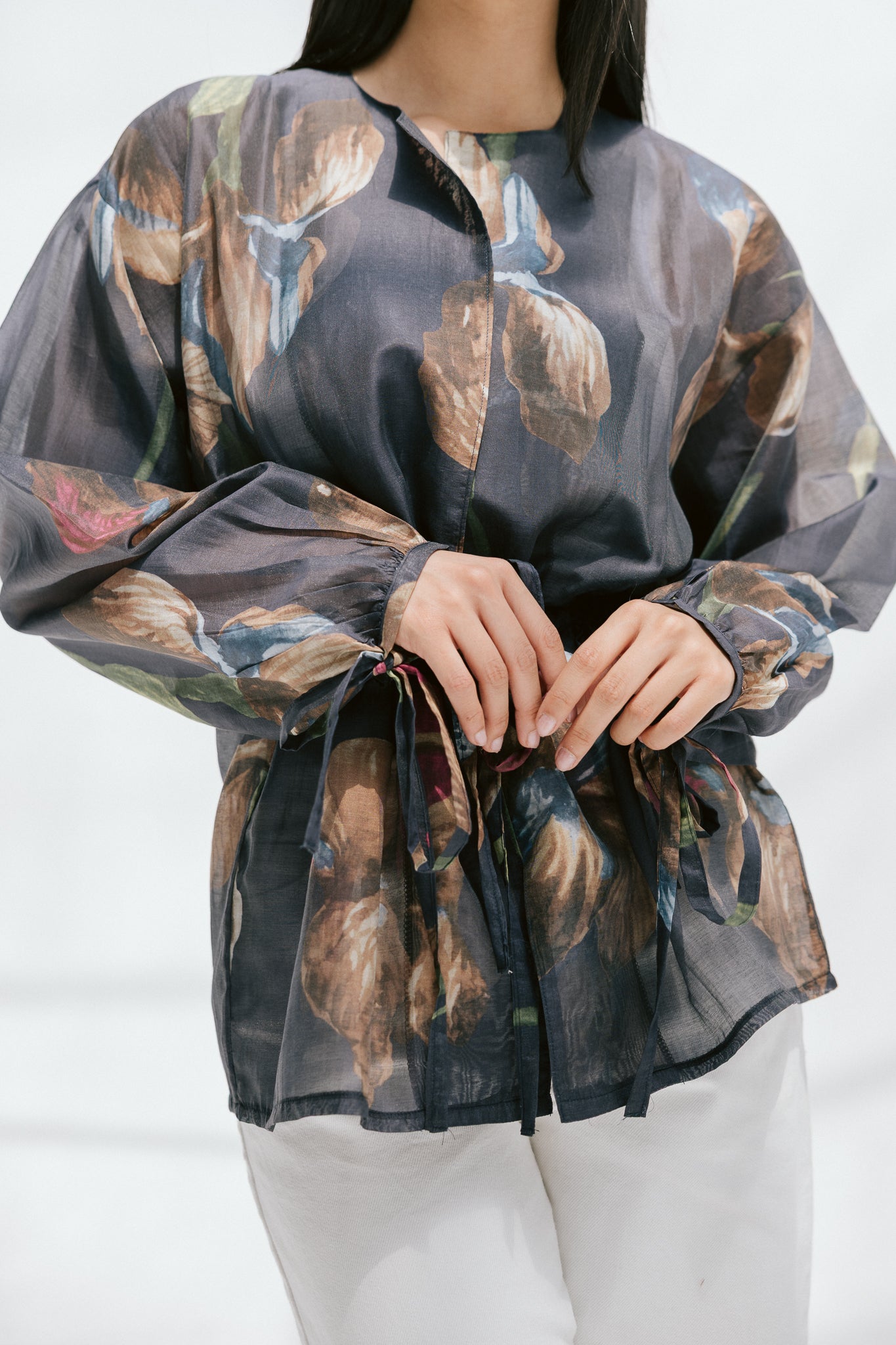 Jardin Blouse in Midnight Navy