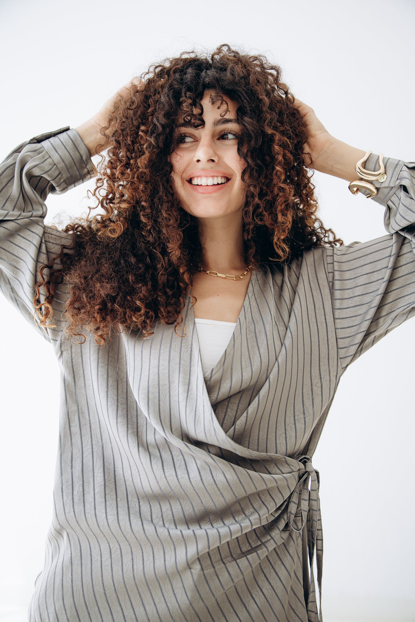 Glow Pleat Blouse in Stone