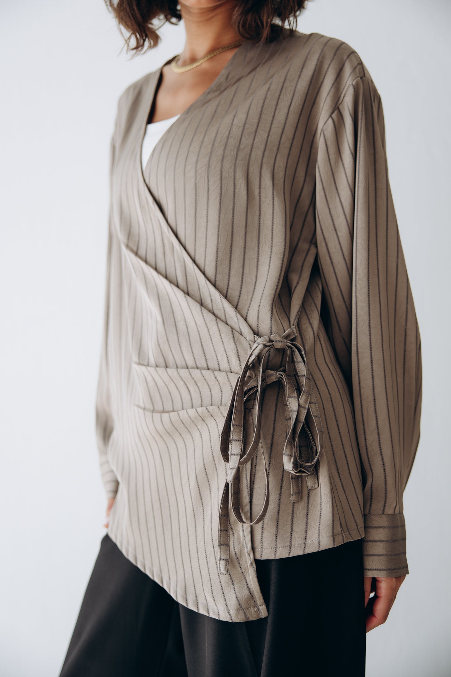 Glow Pleat Blouse in Olive
