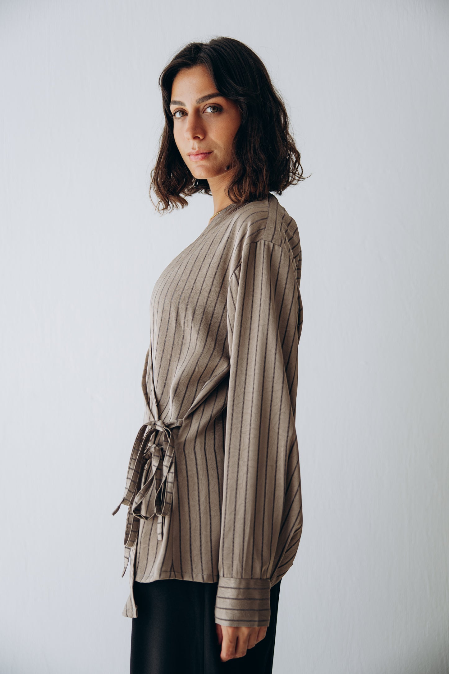 Glow Pleat Blouse in Olive