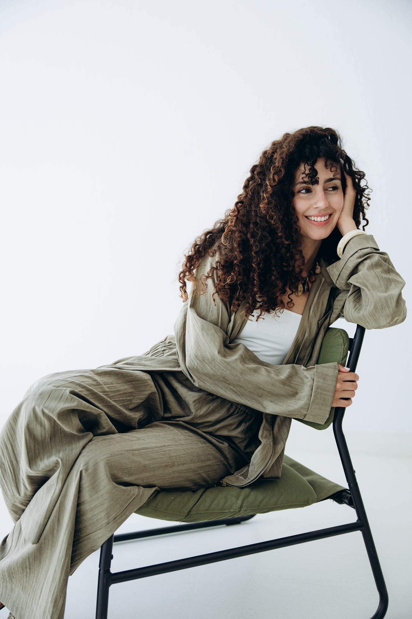 Ease Set in Olive