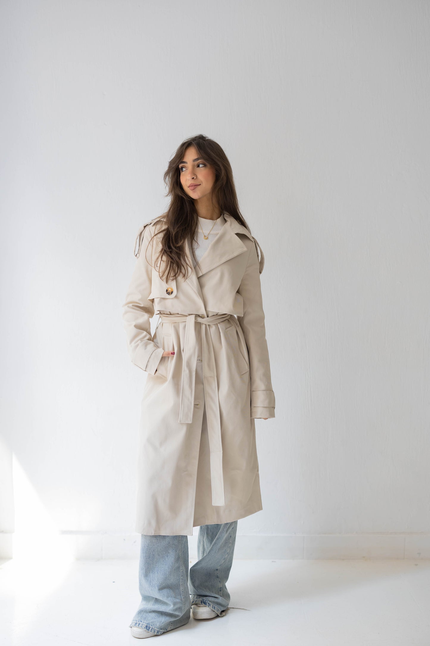 The Classic Edit Trench in Sand