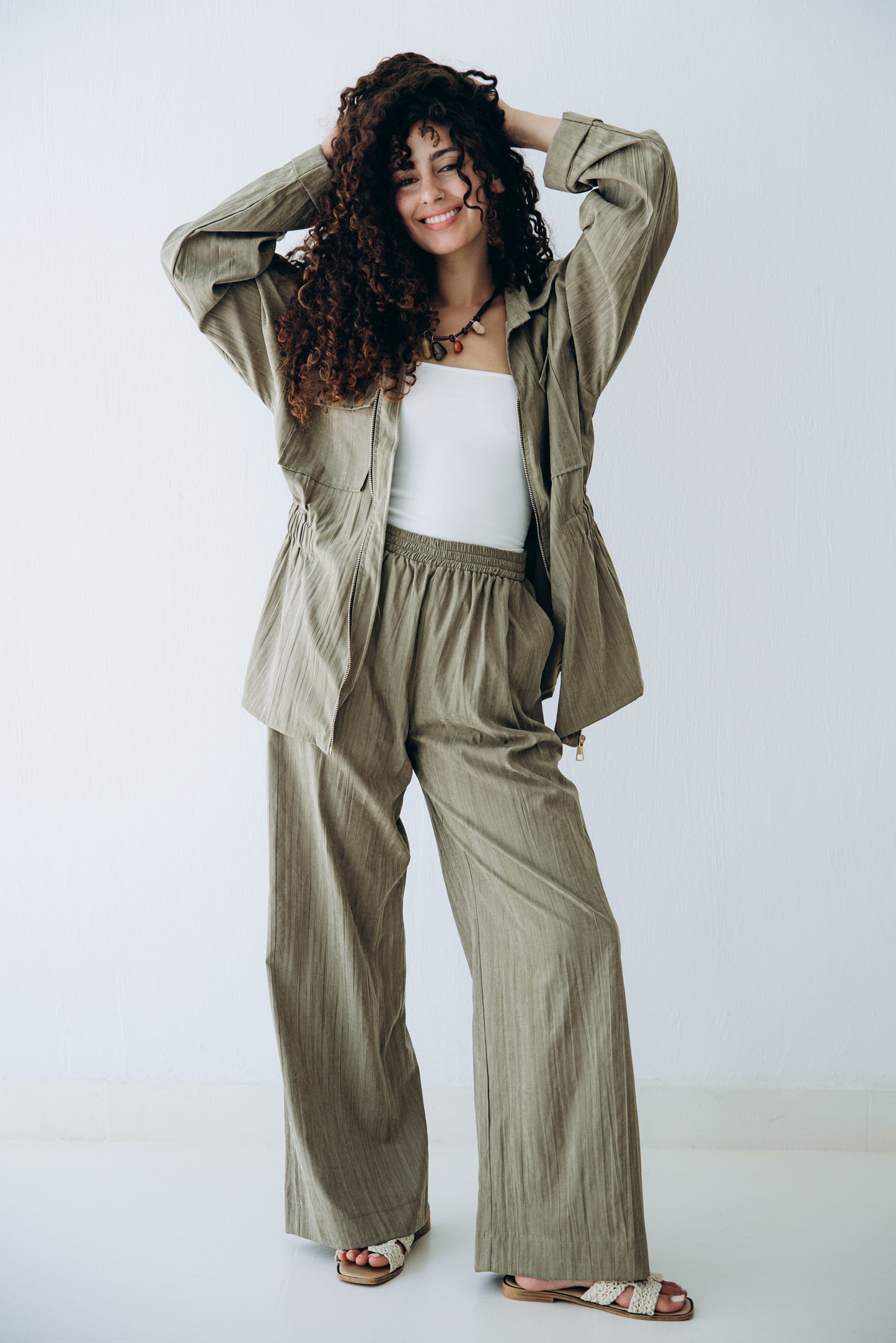Ease Set in Olive
