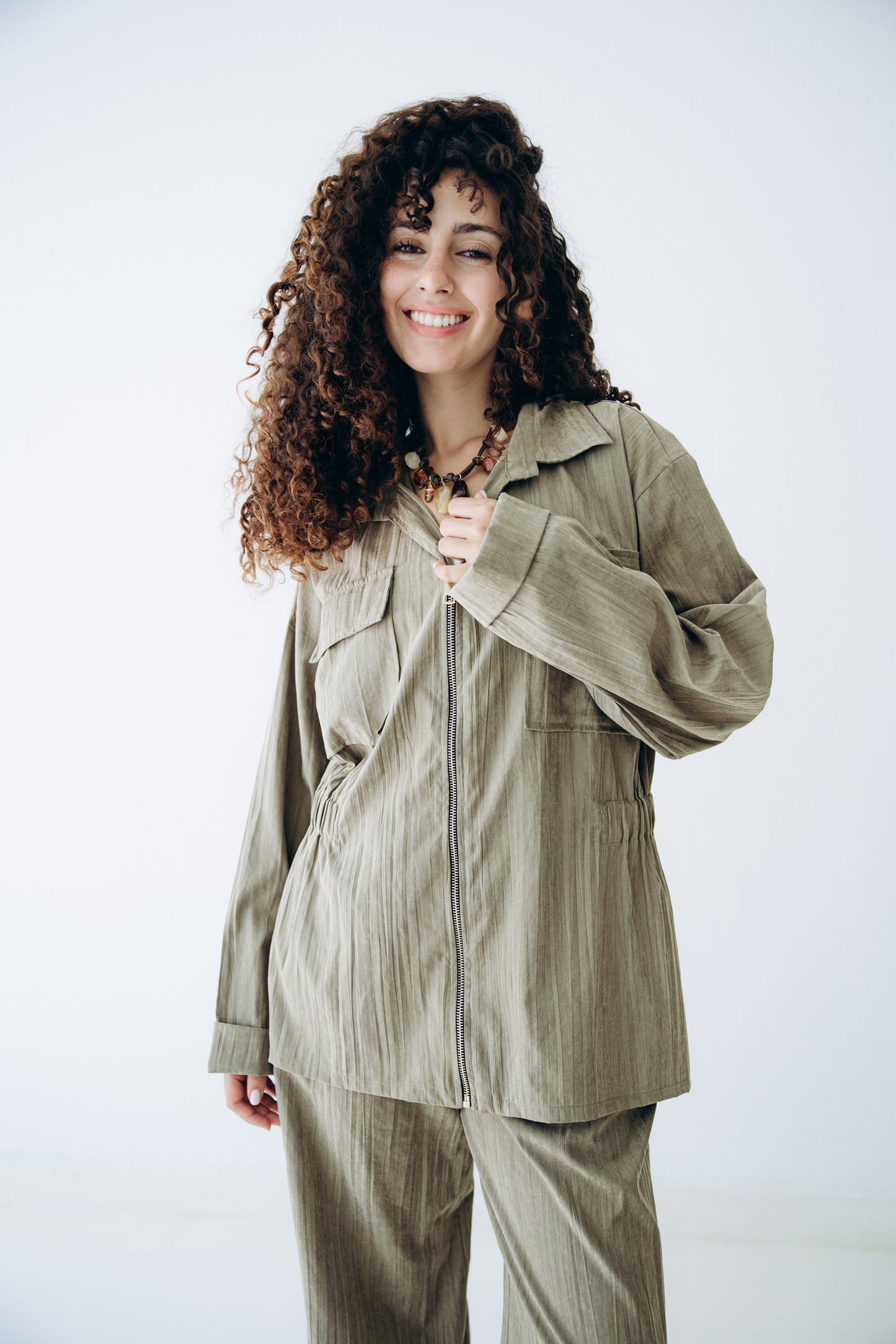 Ease Set in Olive