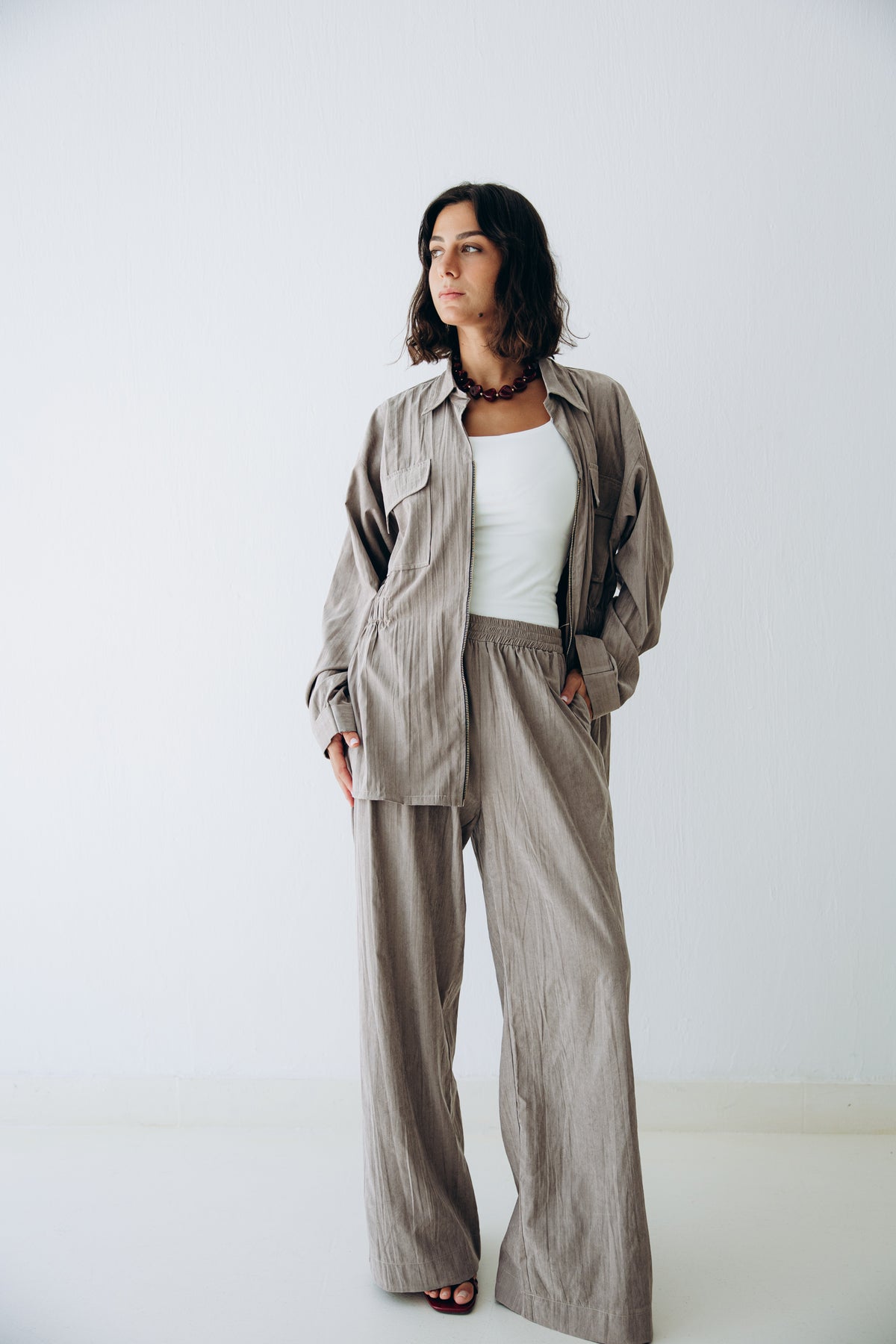 Ease Set in Slate