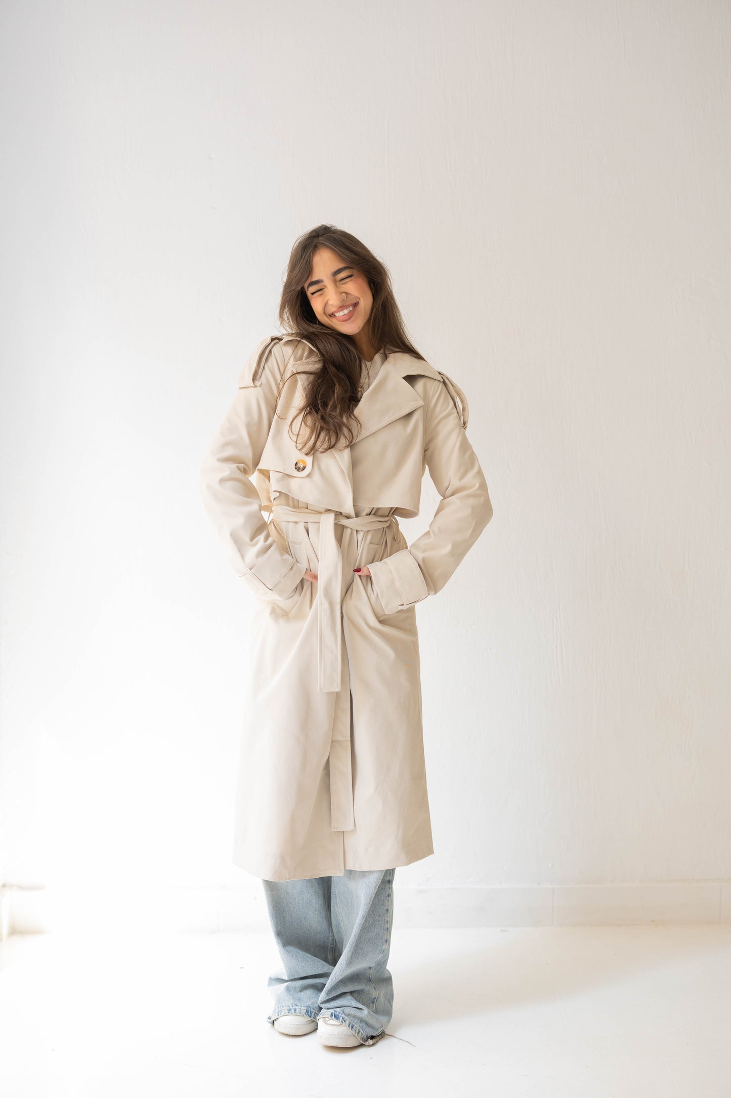 The Classic Edit Trench in Sand