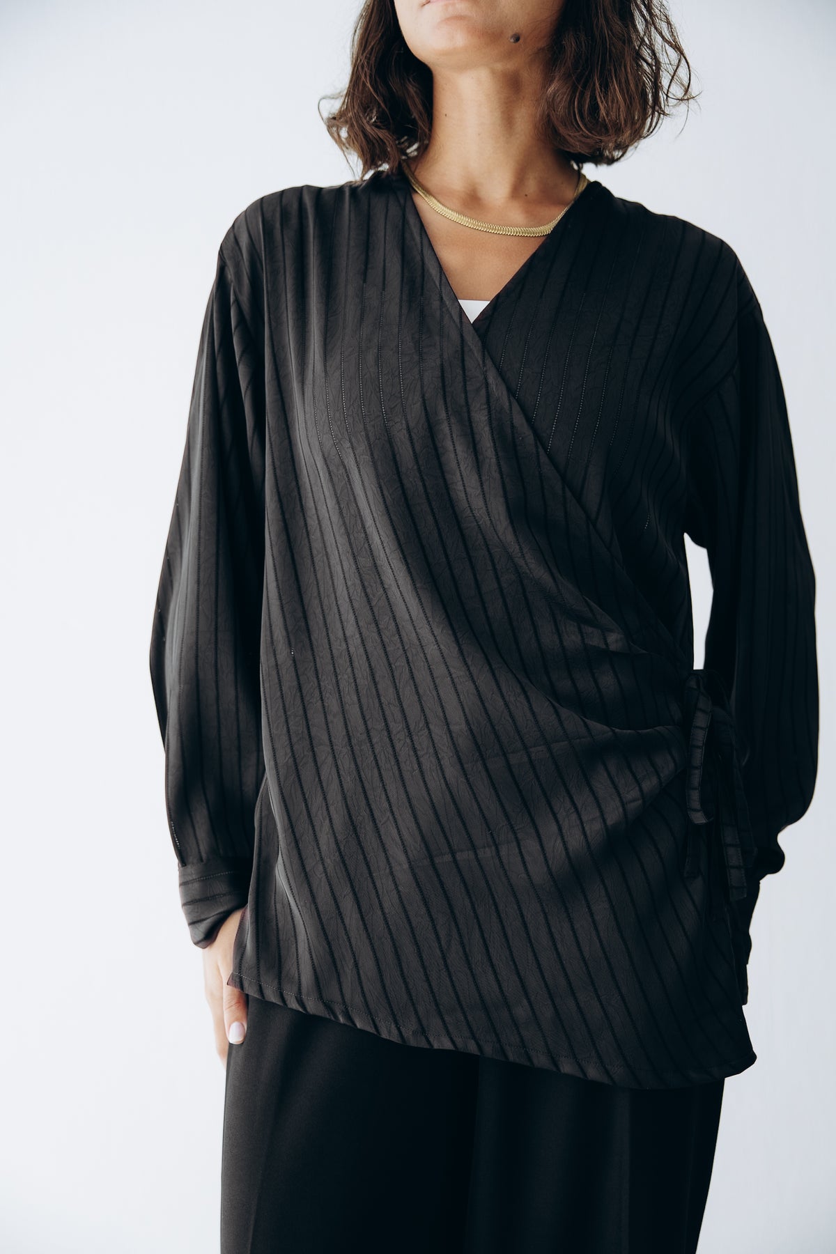 Glow Pleat Blouse in Black