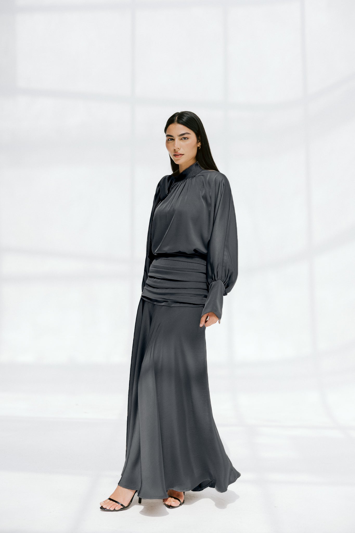 The Serenity Set In Stone Grey