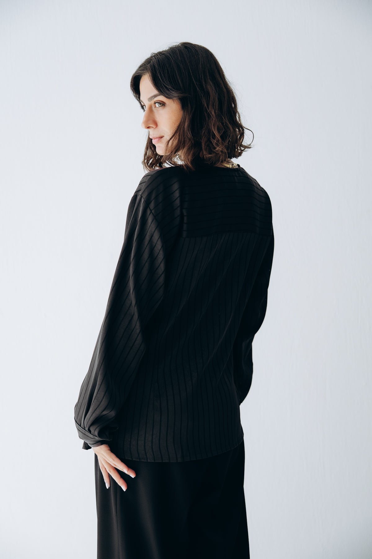 Glow Pleat Blouse in Black
