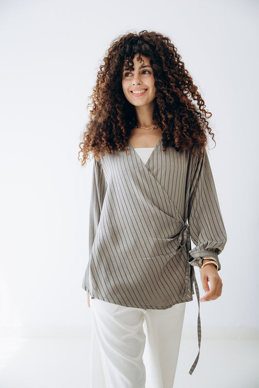 Glow Pleat Blouse in Stone