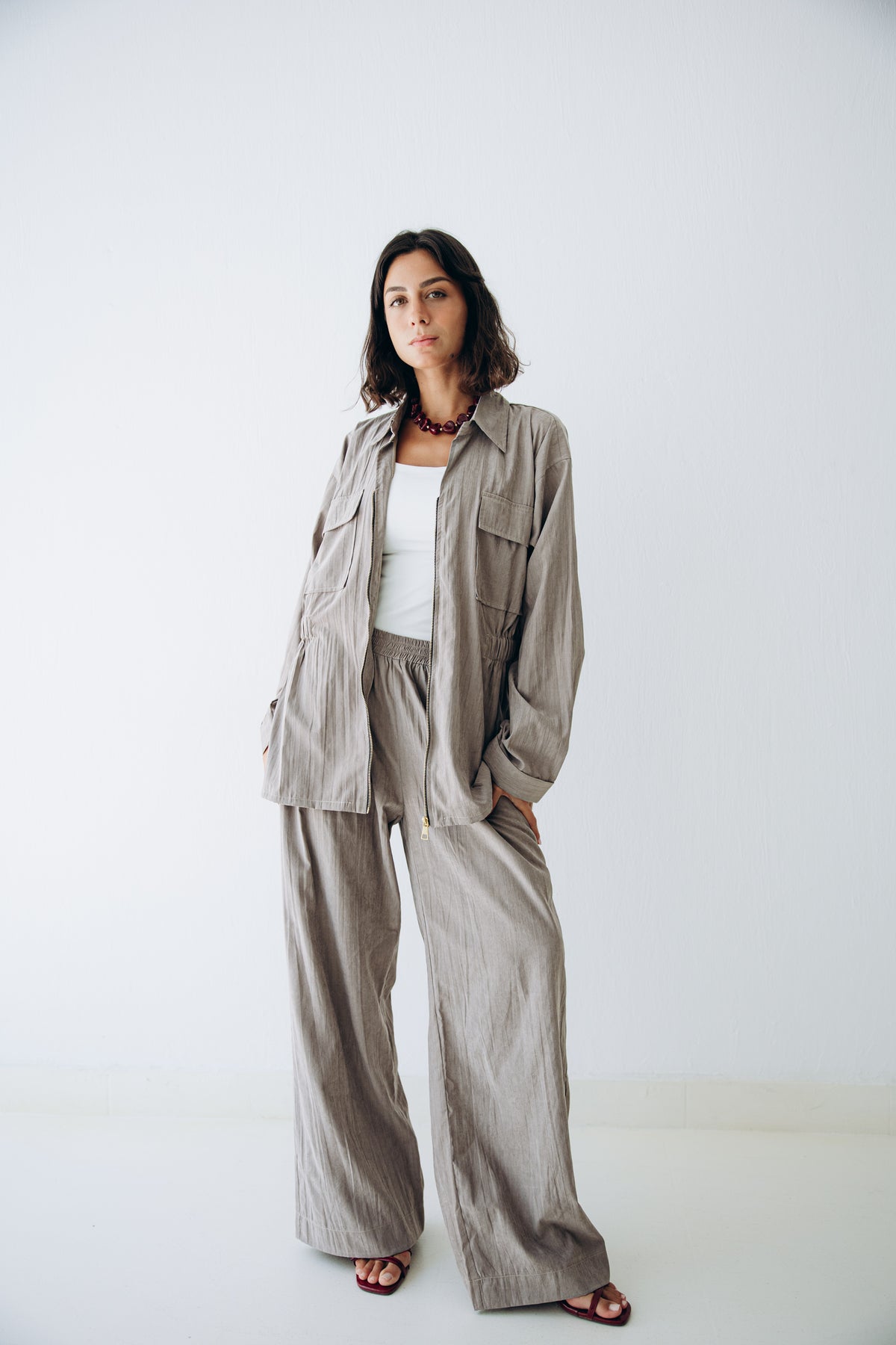 Ease Set in Slate
