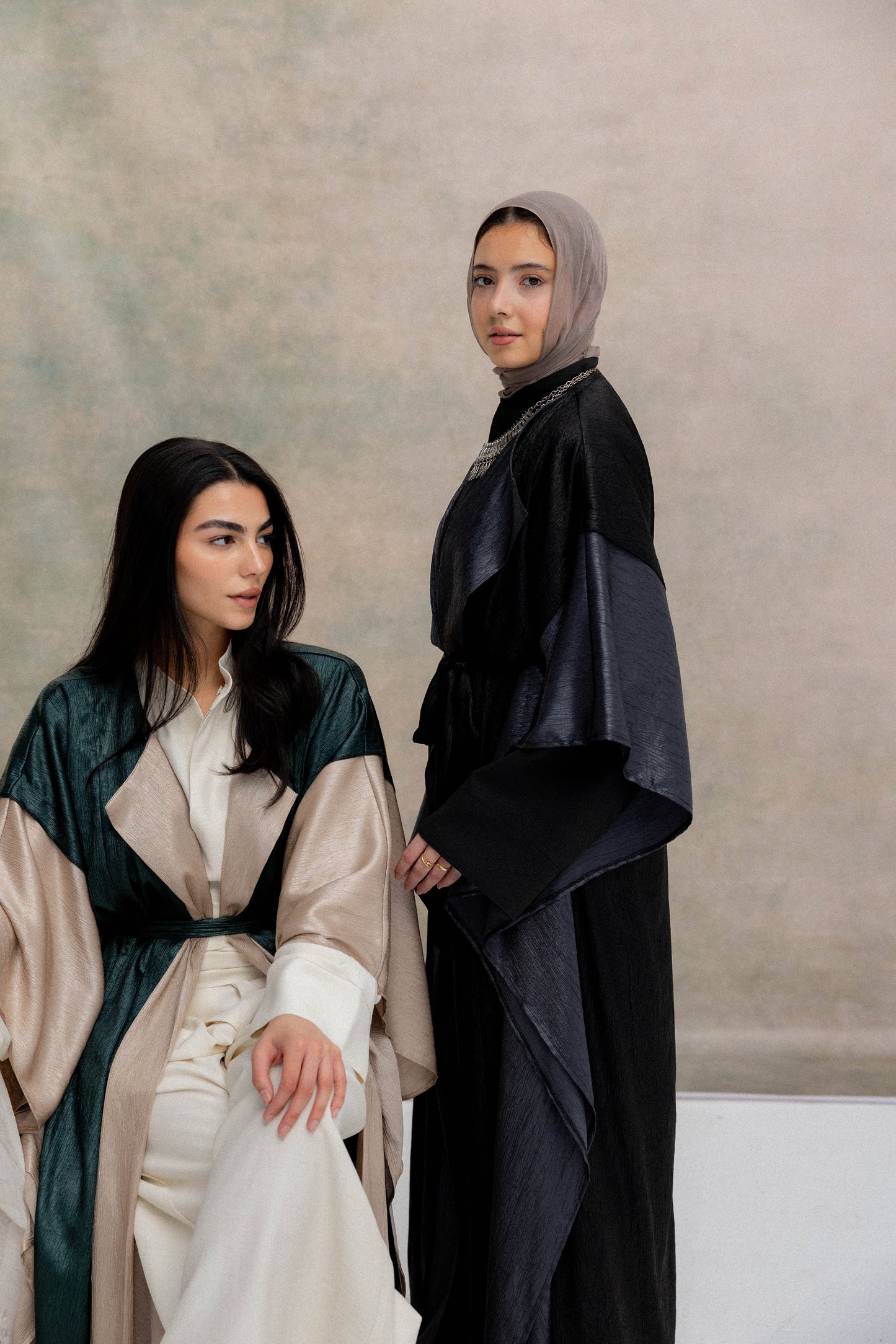 Majlis Kaftan in Black