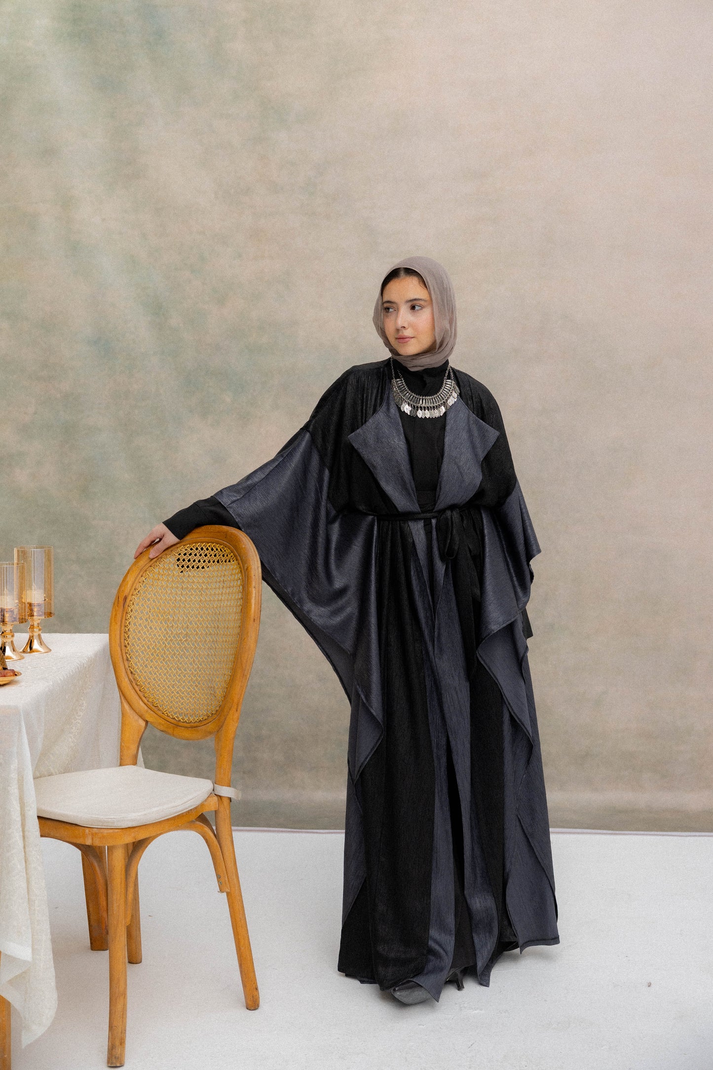 Majlis Kaftan in Black