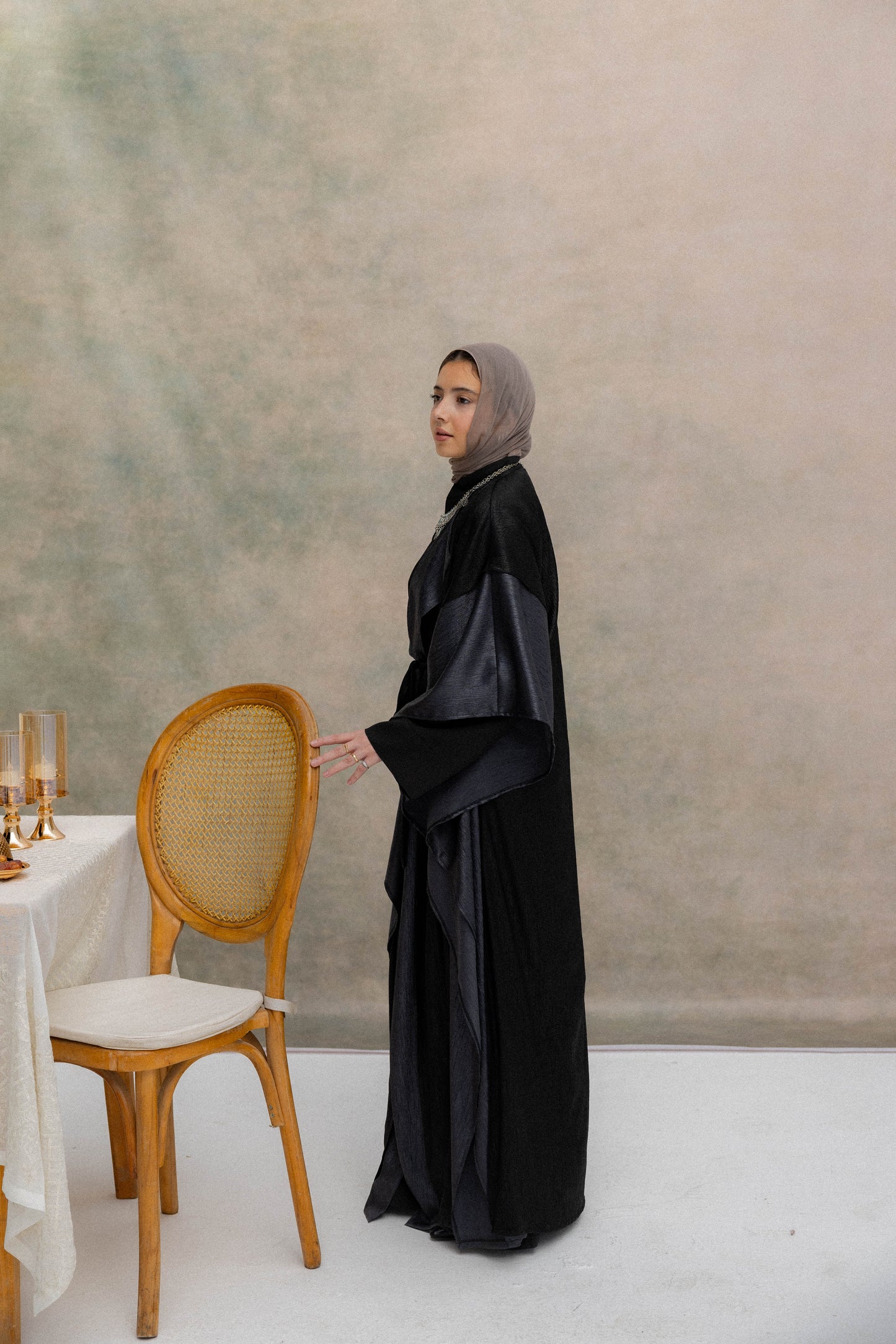 Majlis Kaftan in Black