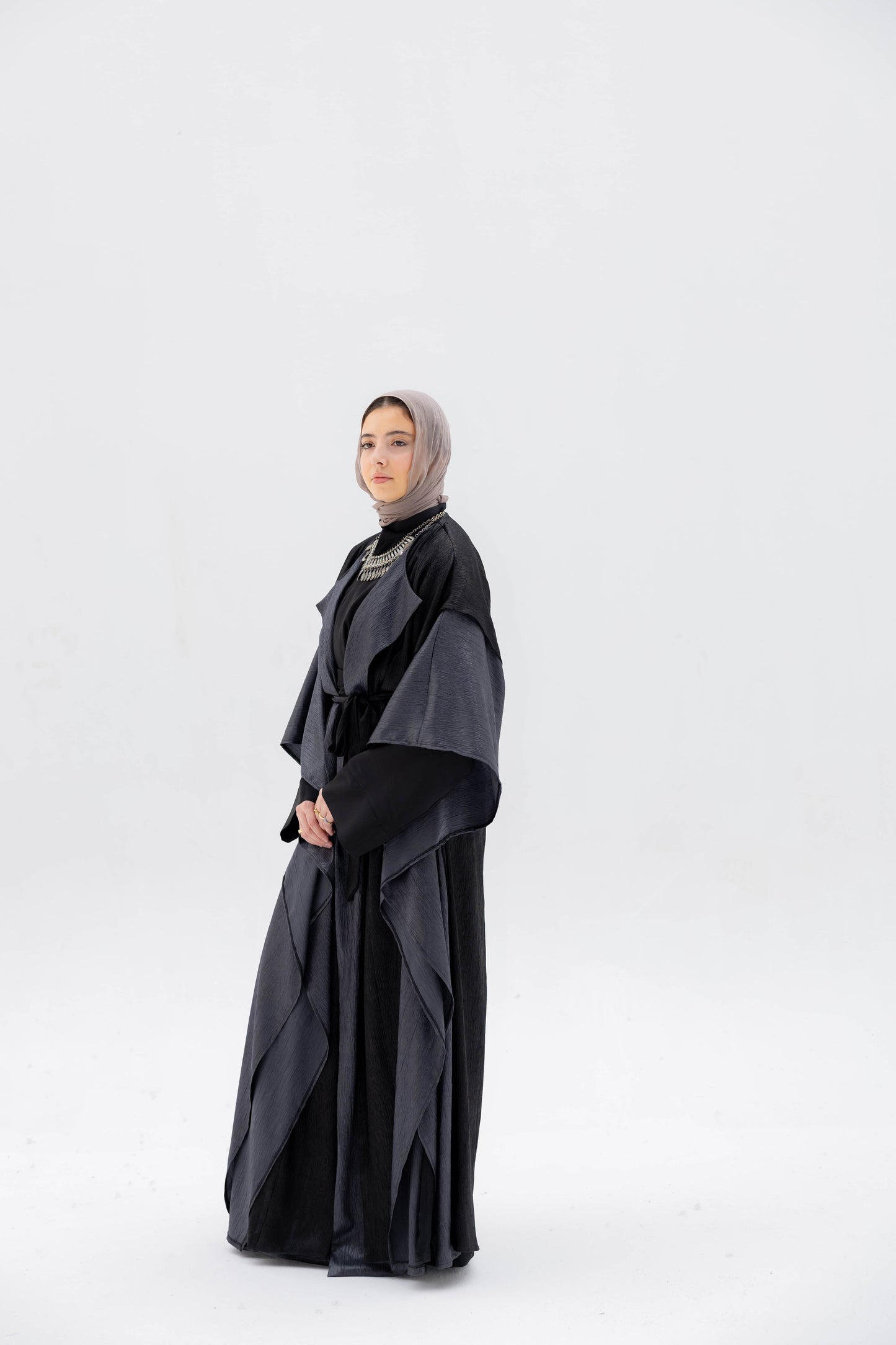 Majlis Kaftan in Black