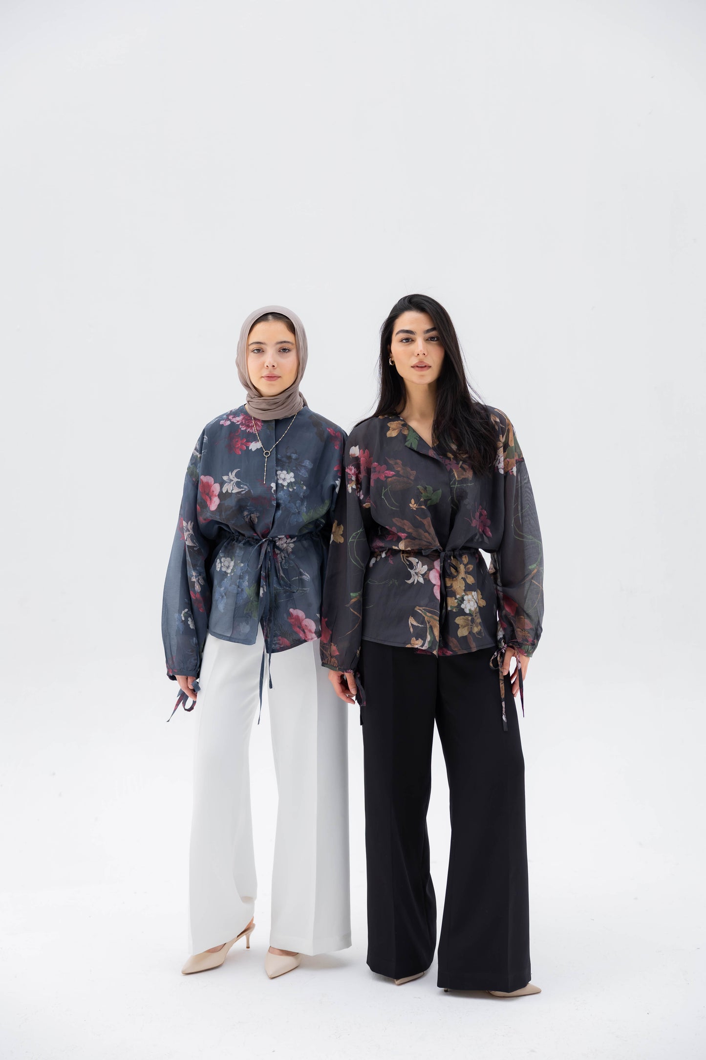 Floré Blouse in Midnight Navy