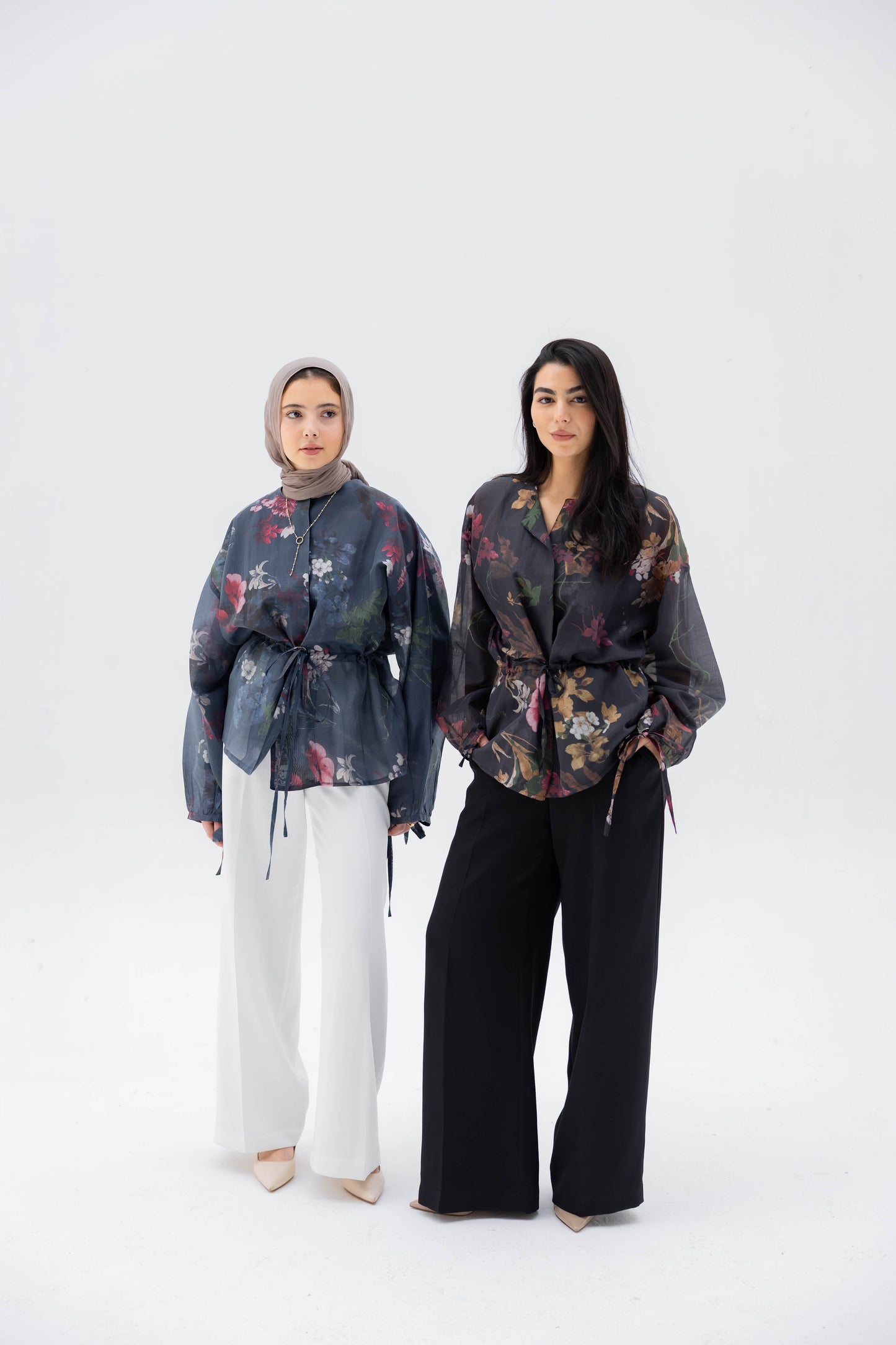 Floré Blouse in Midnight Navy