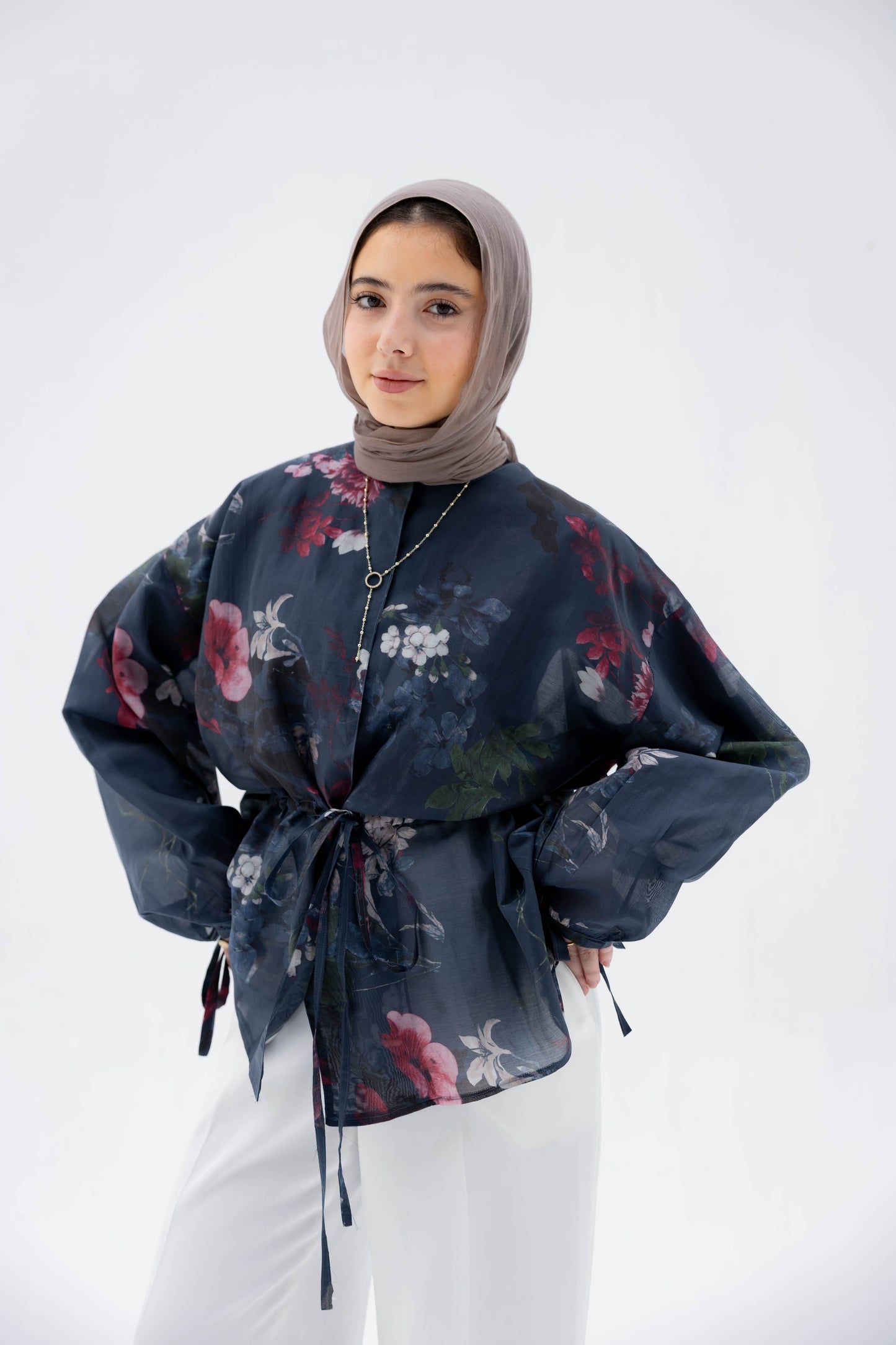 Floré Blouse in Midnight Navy