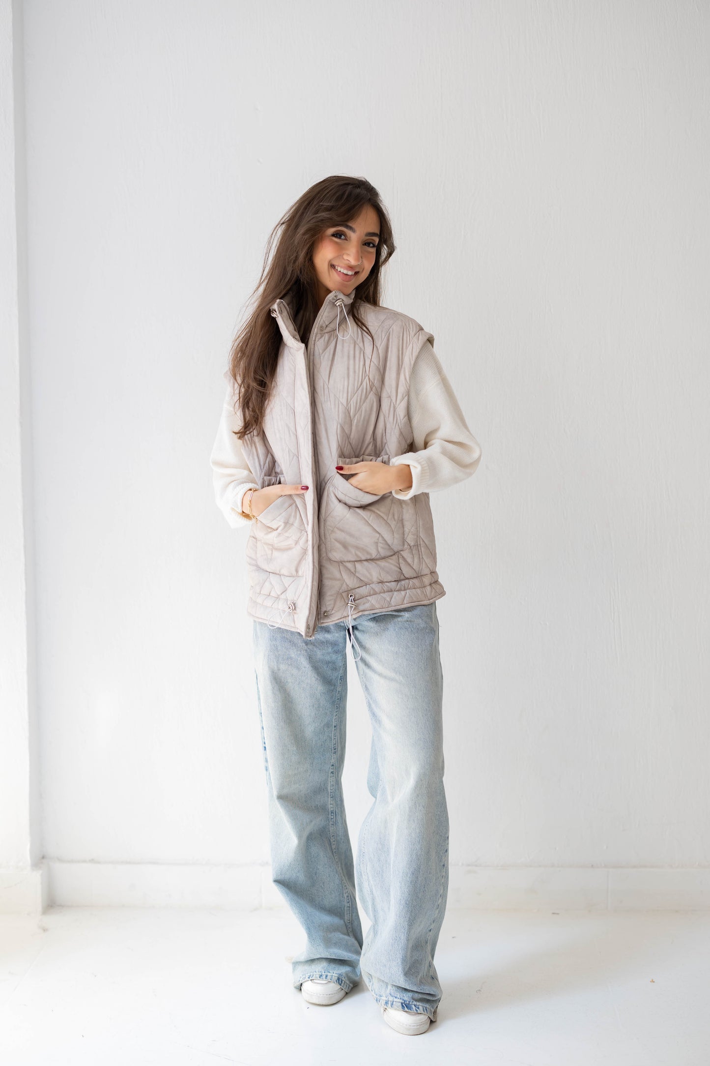 Storm Puff Vest in Sand