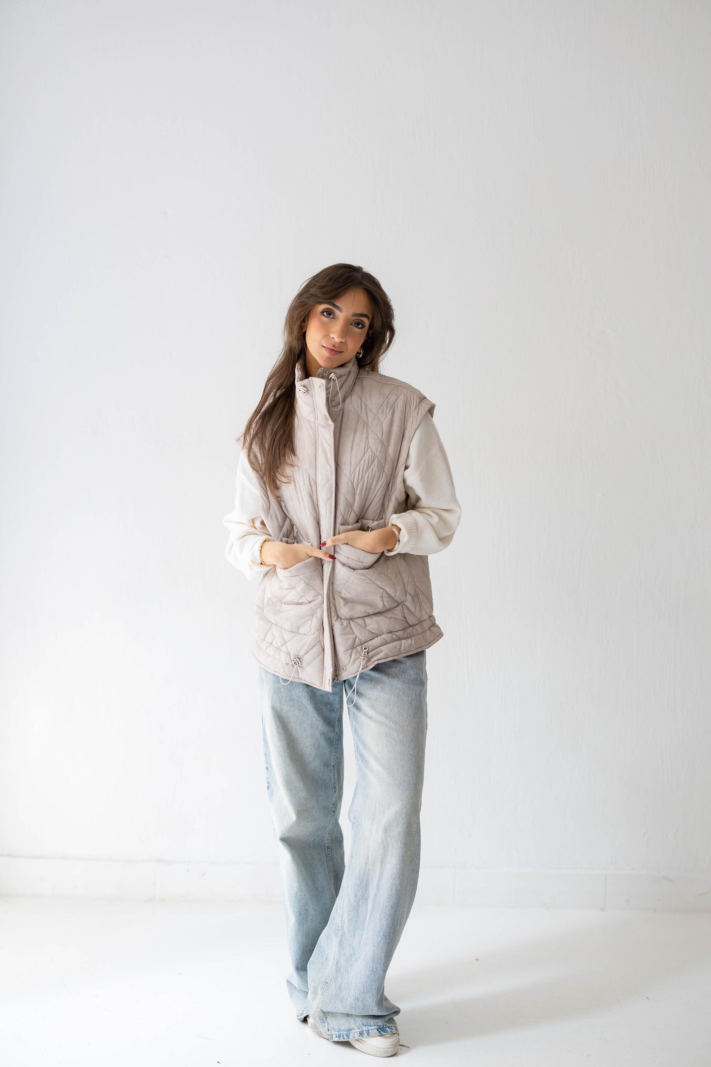 Storm Puff Vest in Sand