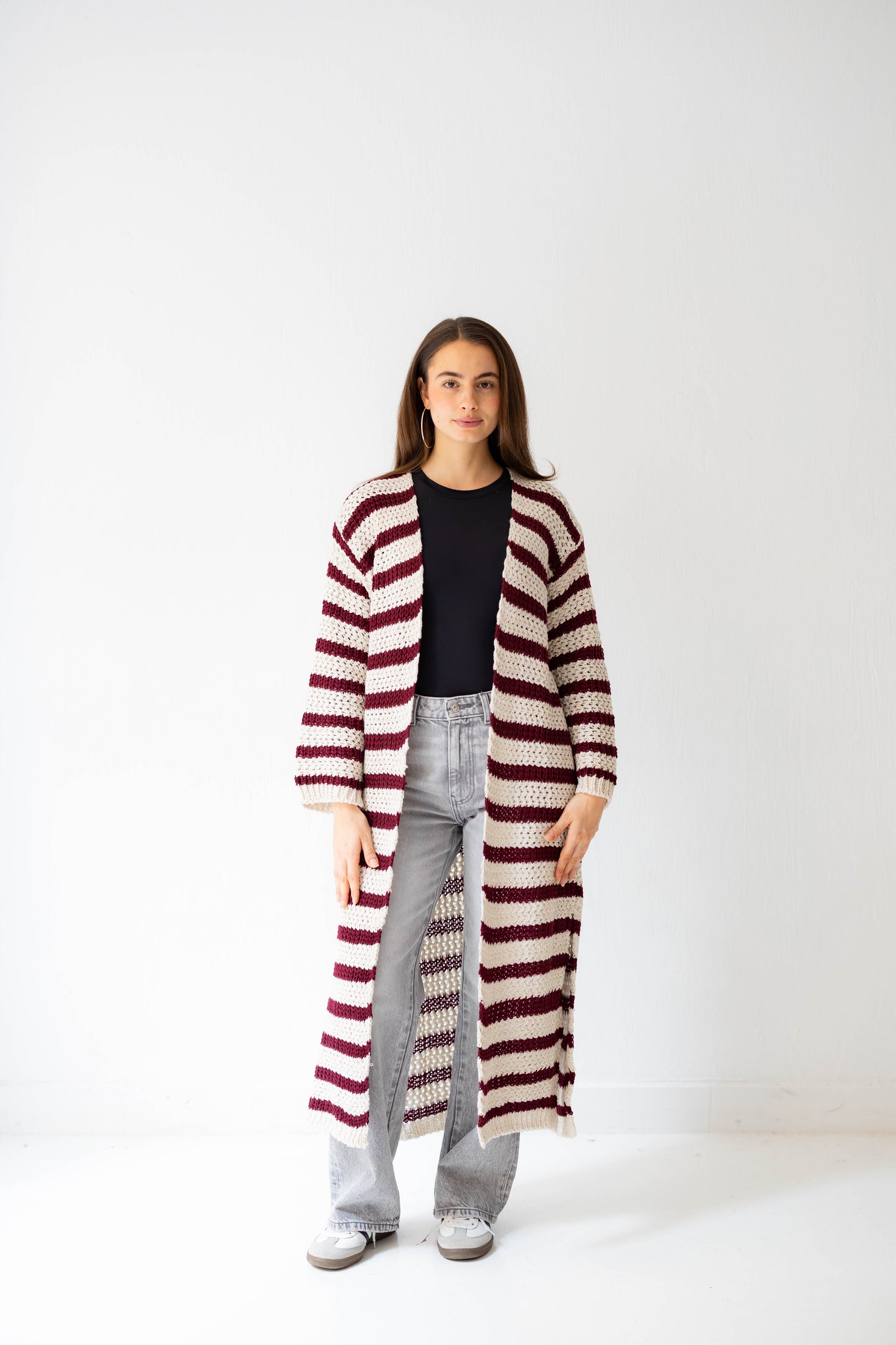 Wave Line Cardigan in Berry