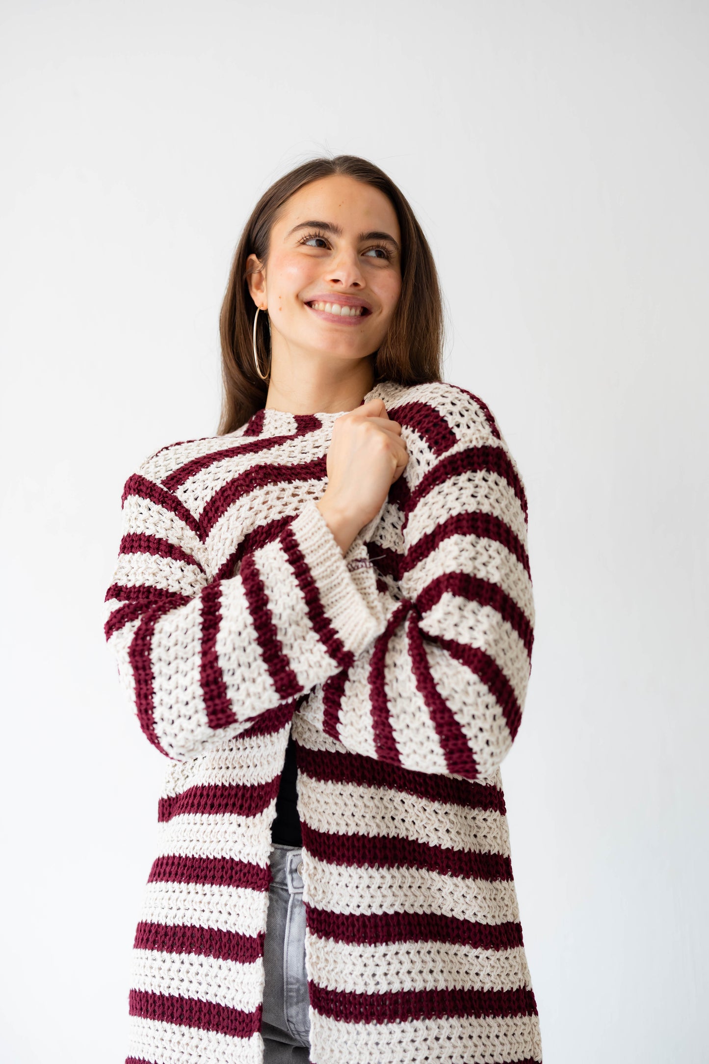 Wave Line Cardigan in Berry