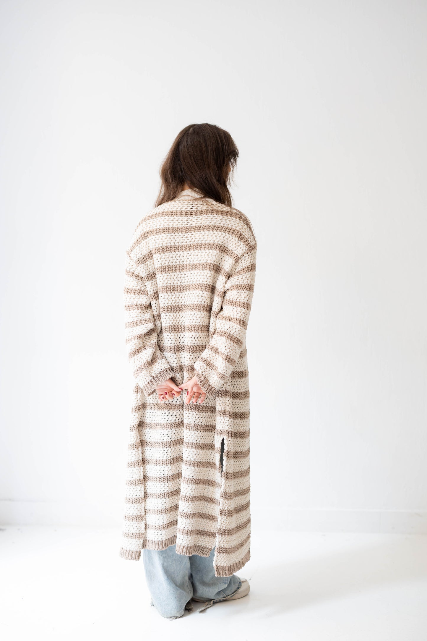 Wave Line Cardigan in Beige