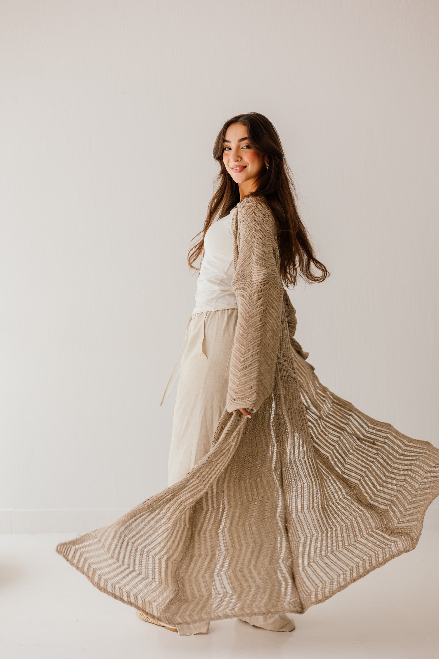 KnotWave Cardigan in Shimmer Tan