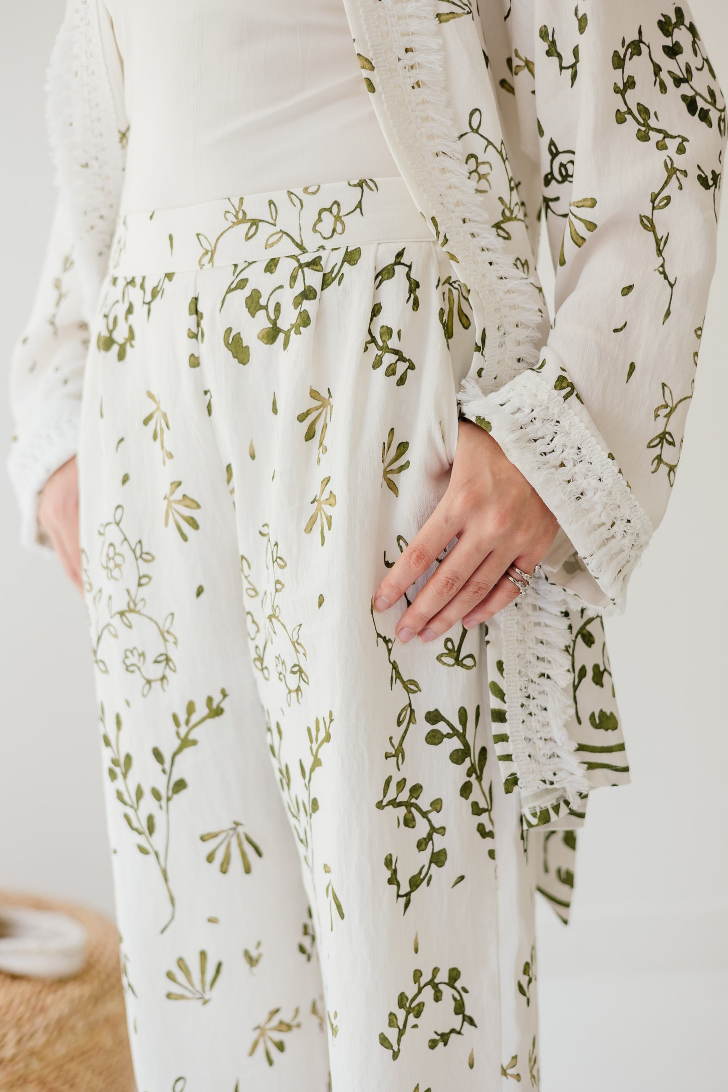 Garden Grace Set in Olive