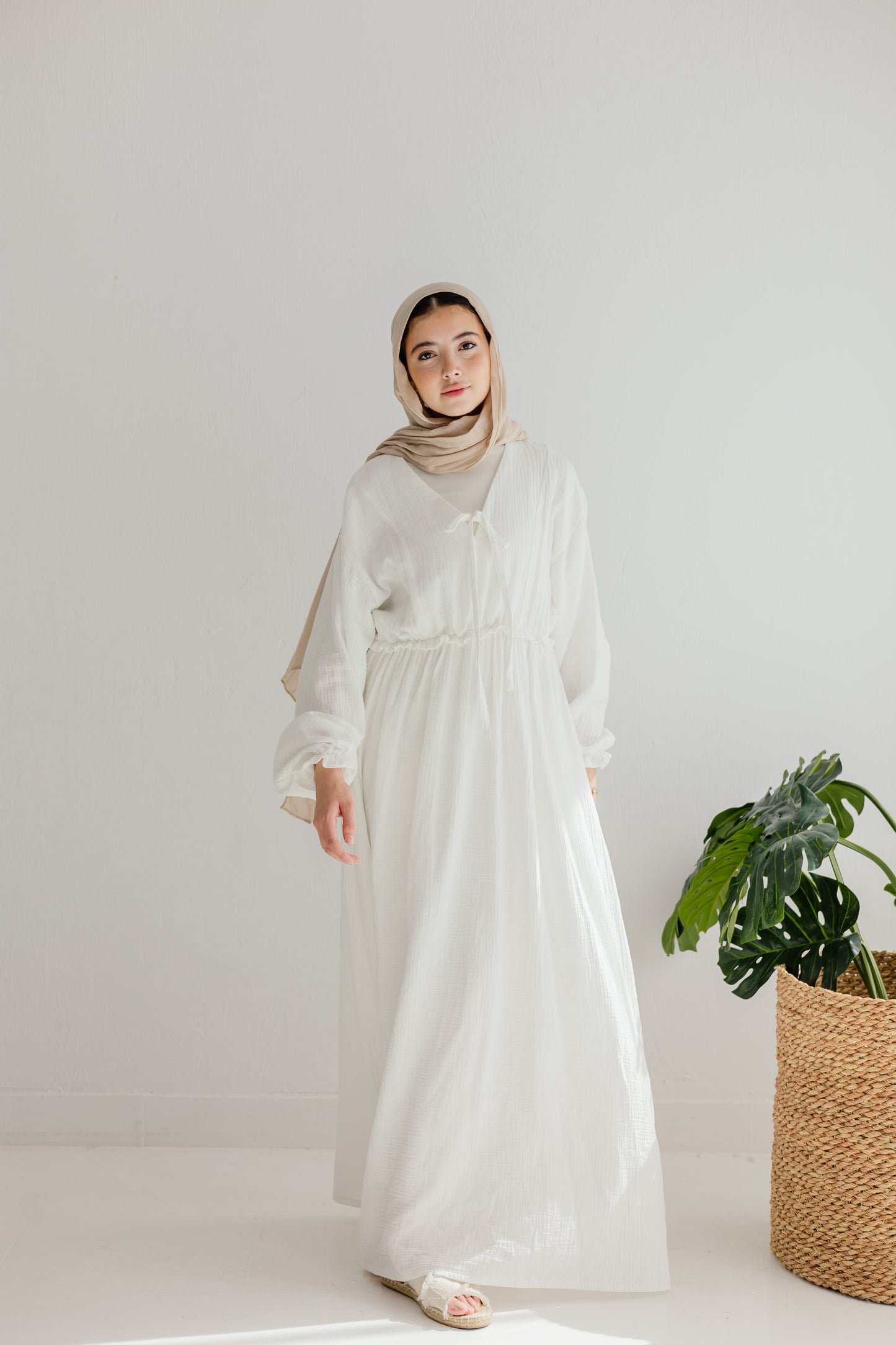 Lily Dress in White