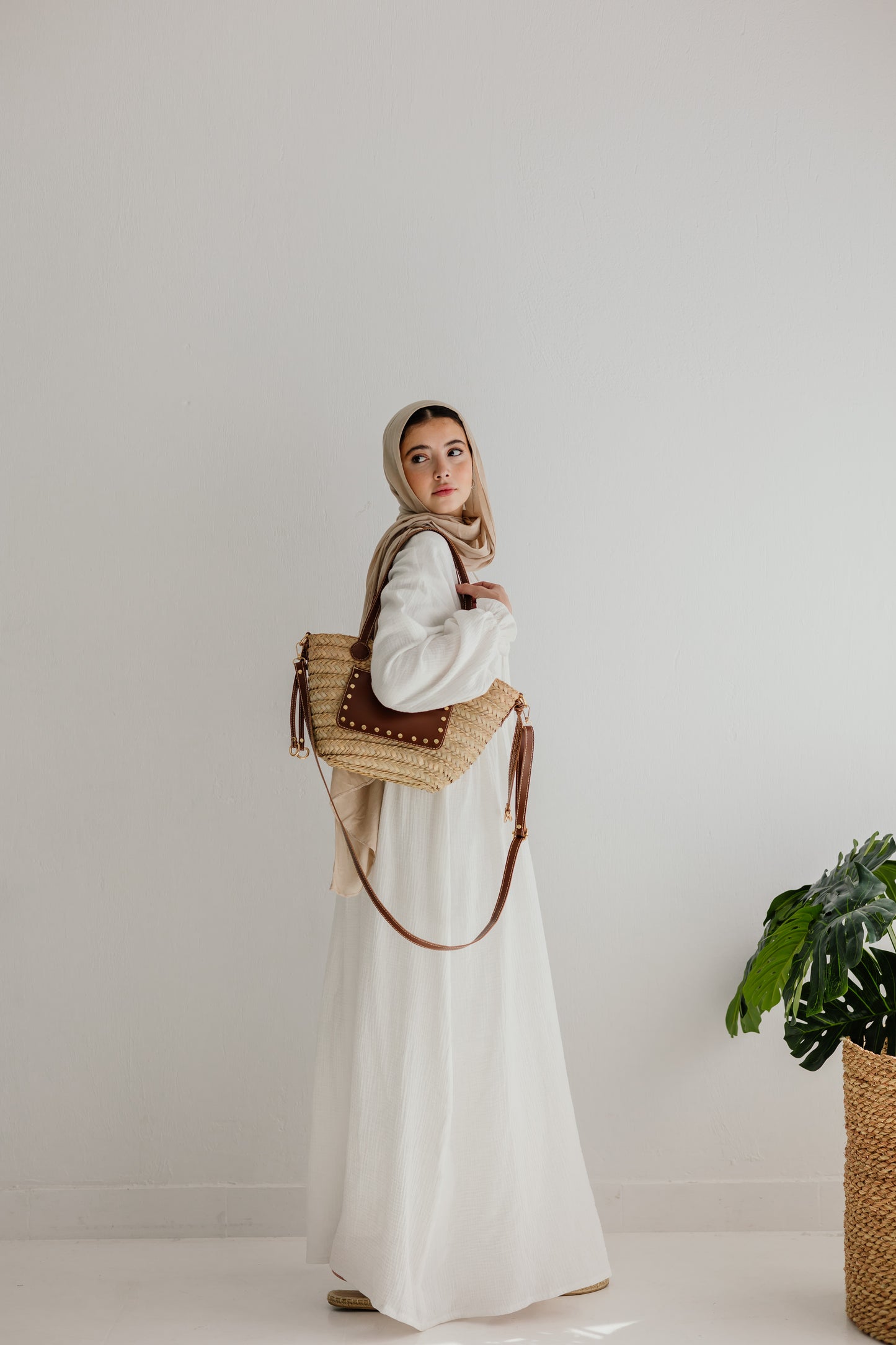 Lily Dress in White