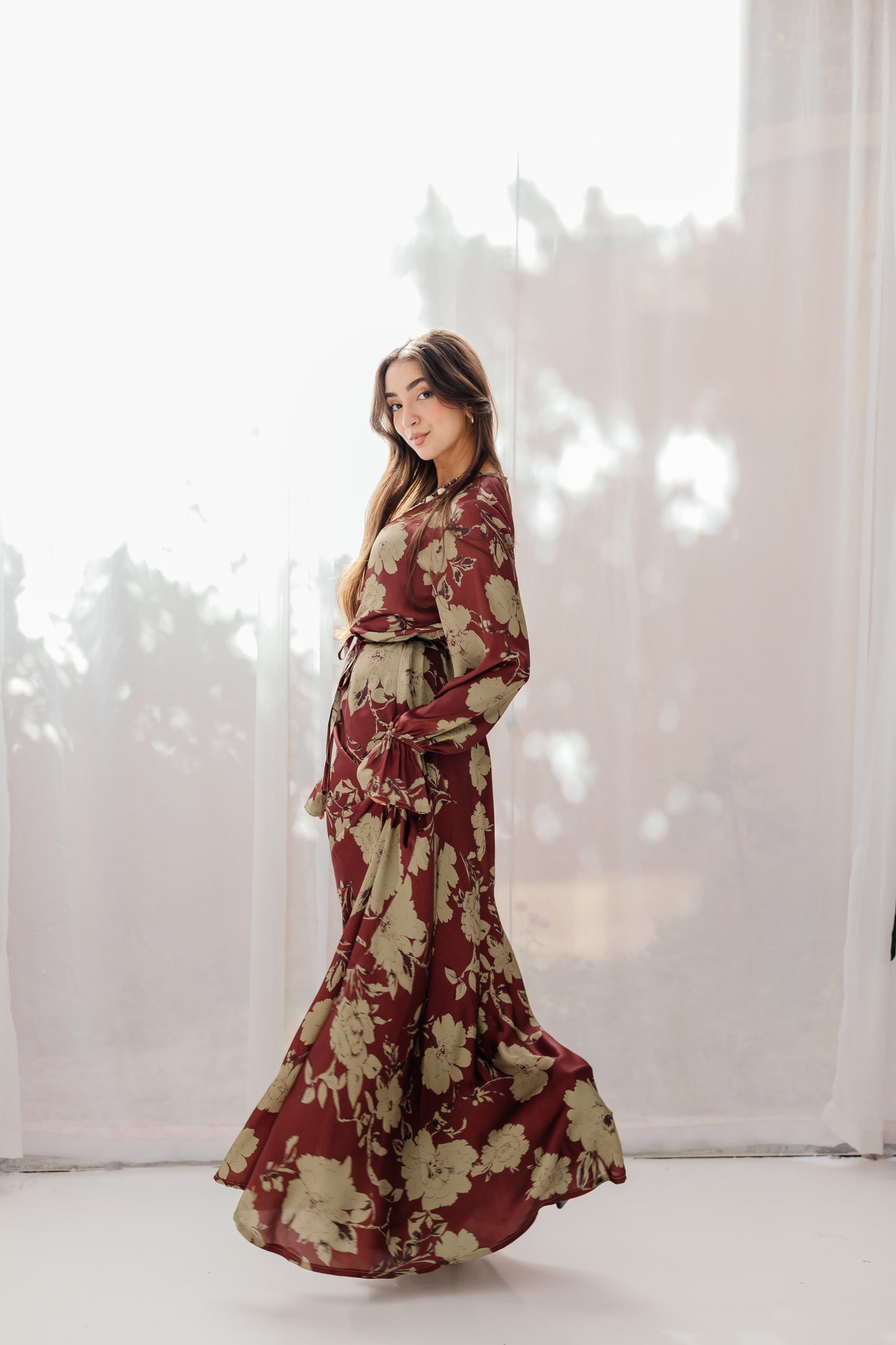Roselle Dress in Deep Berry