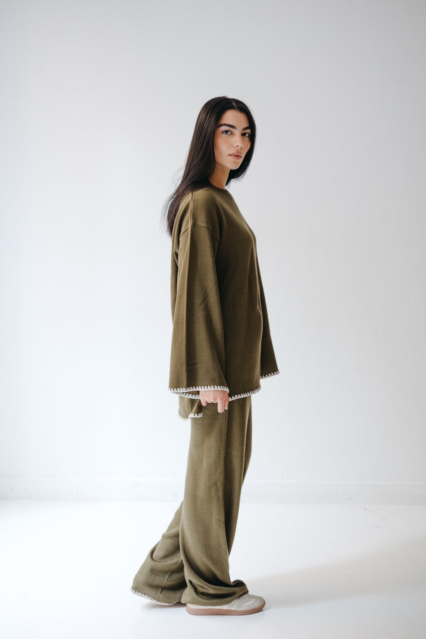 The Cozy Edge Set in Olive