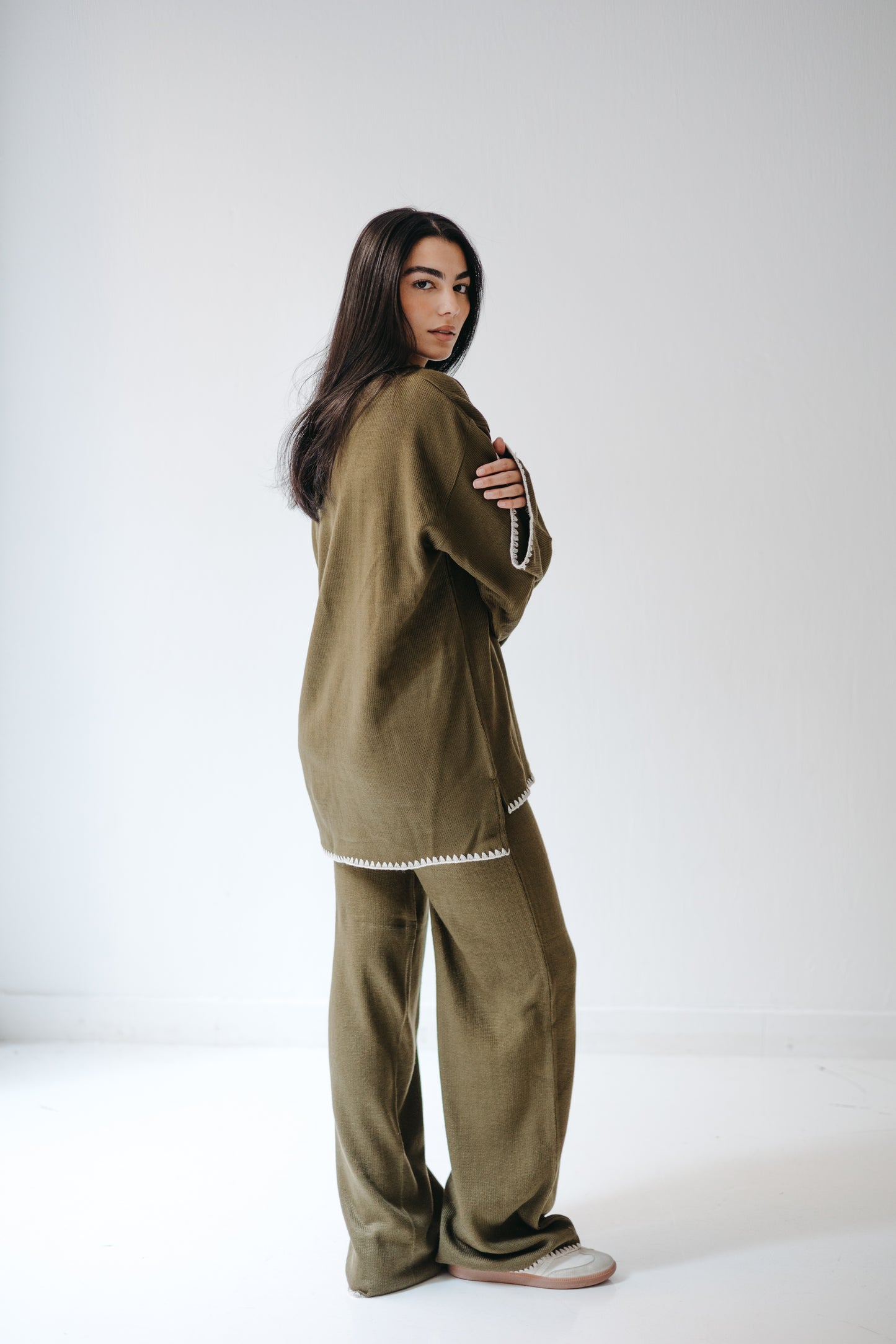 The Cozy Edge Set in Olive