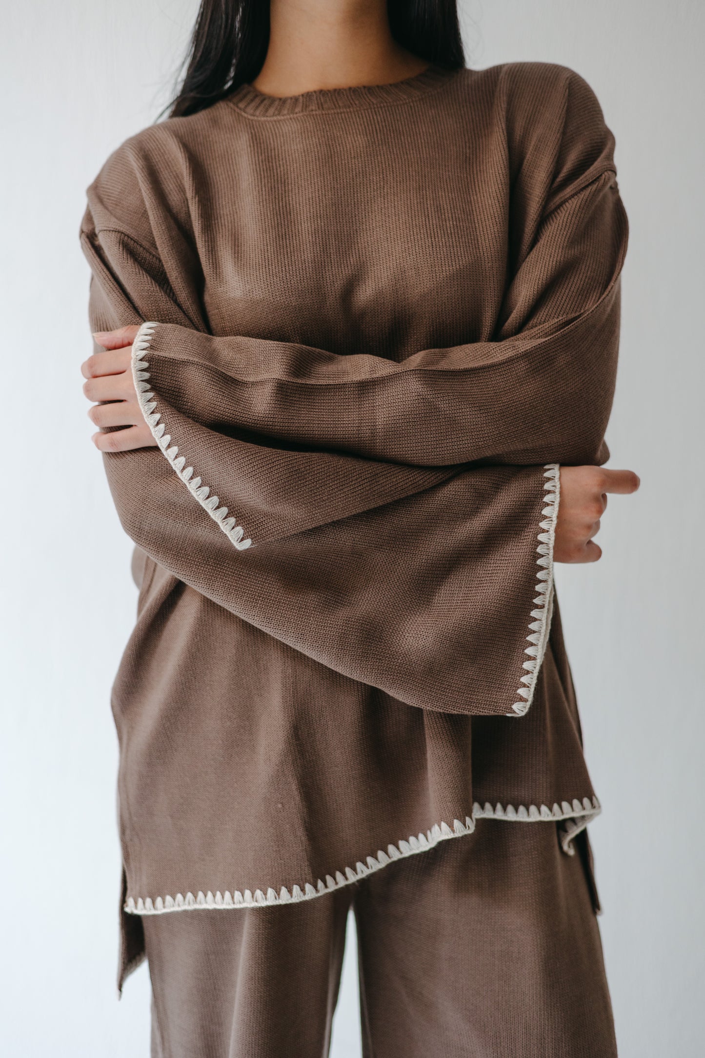 The Cozy Edge Set in Mocha