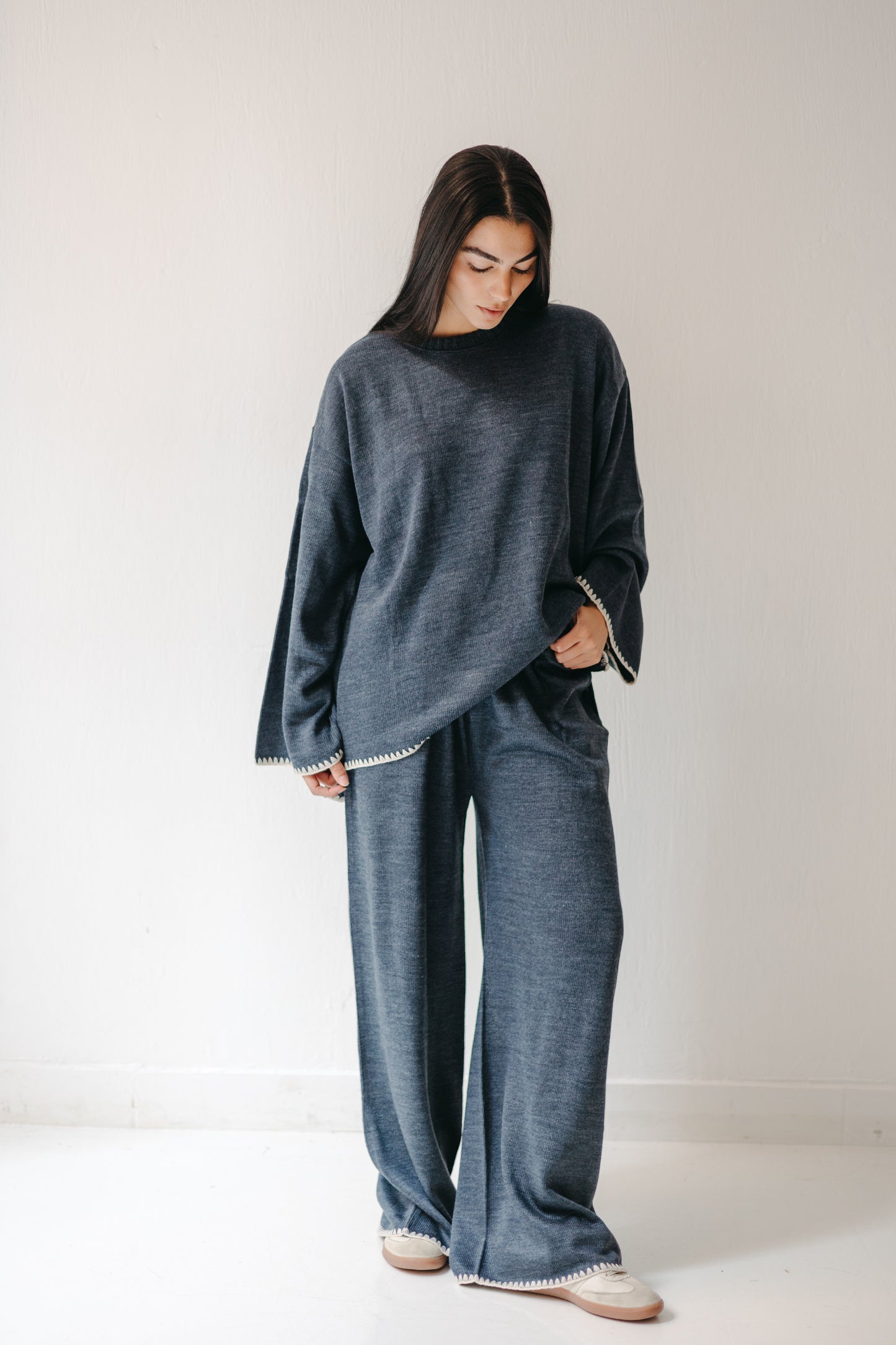 The Cozy Edge Set in Navy