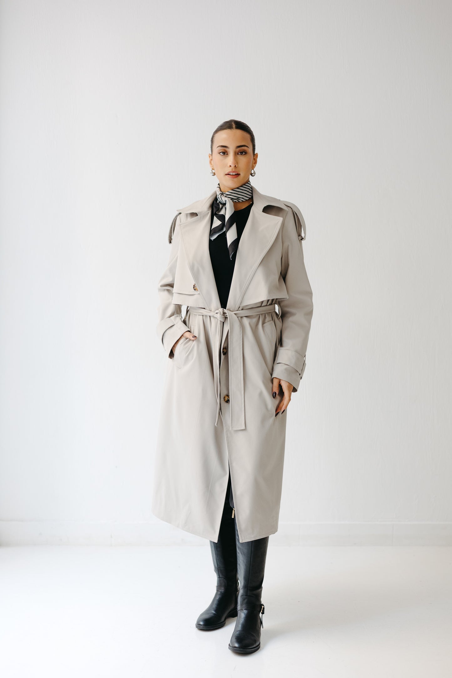 The Classic Edit Trench in Greige