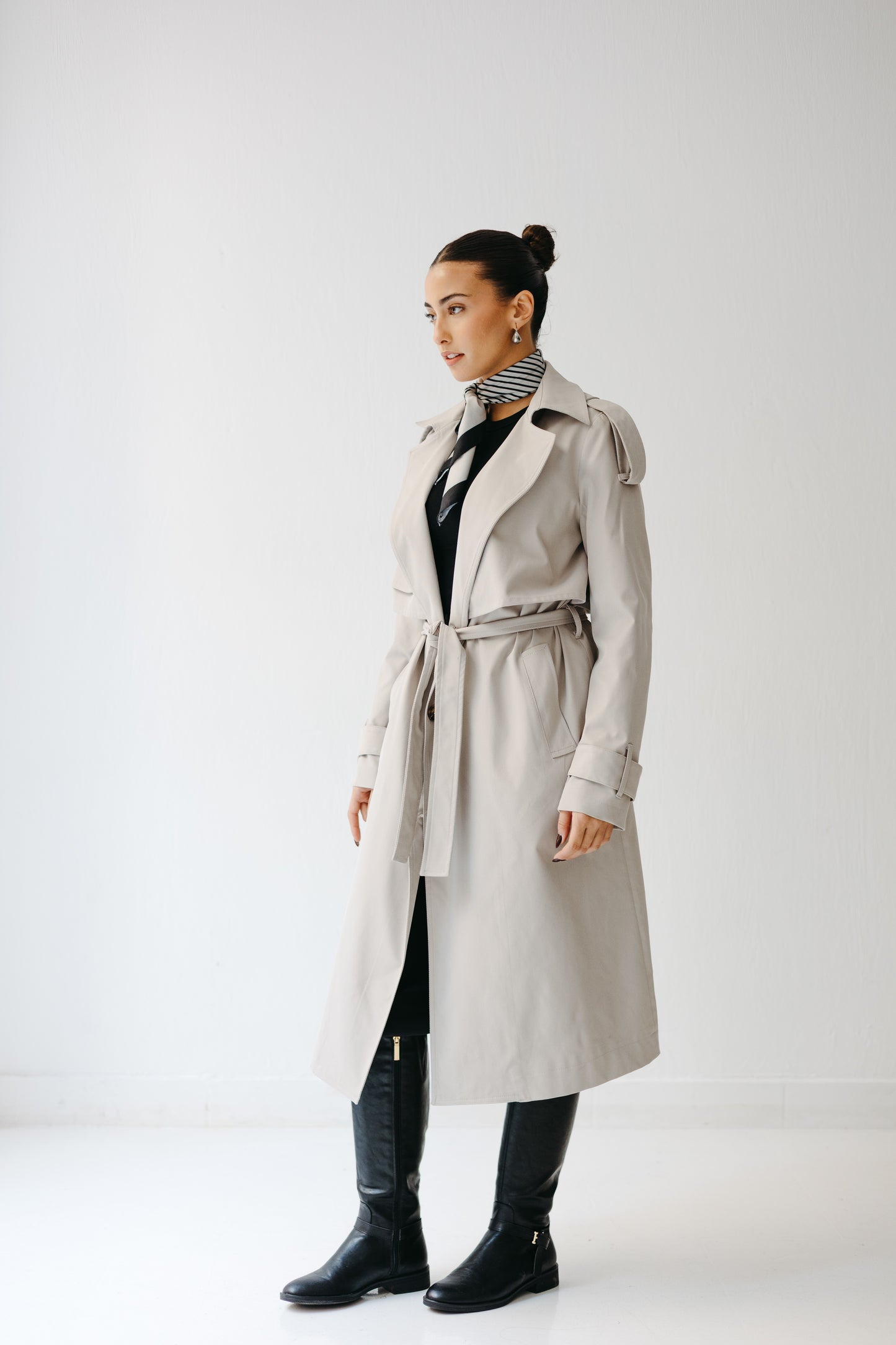 The Classic Edit Trench in Greige