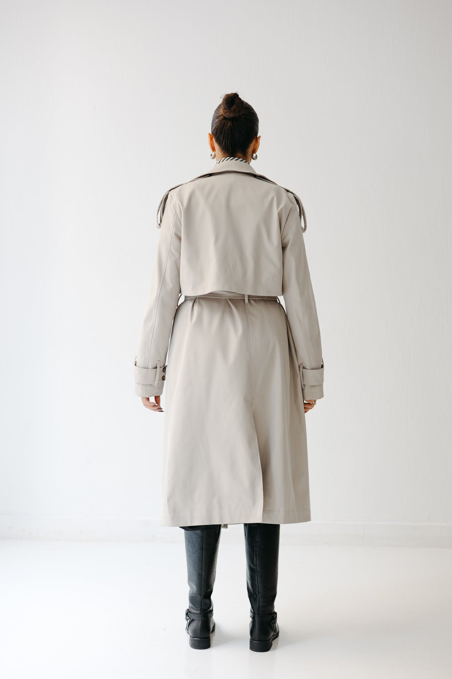 The Classic Edit Trench in Greige