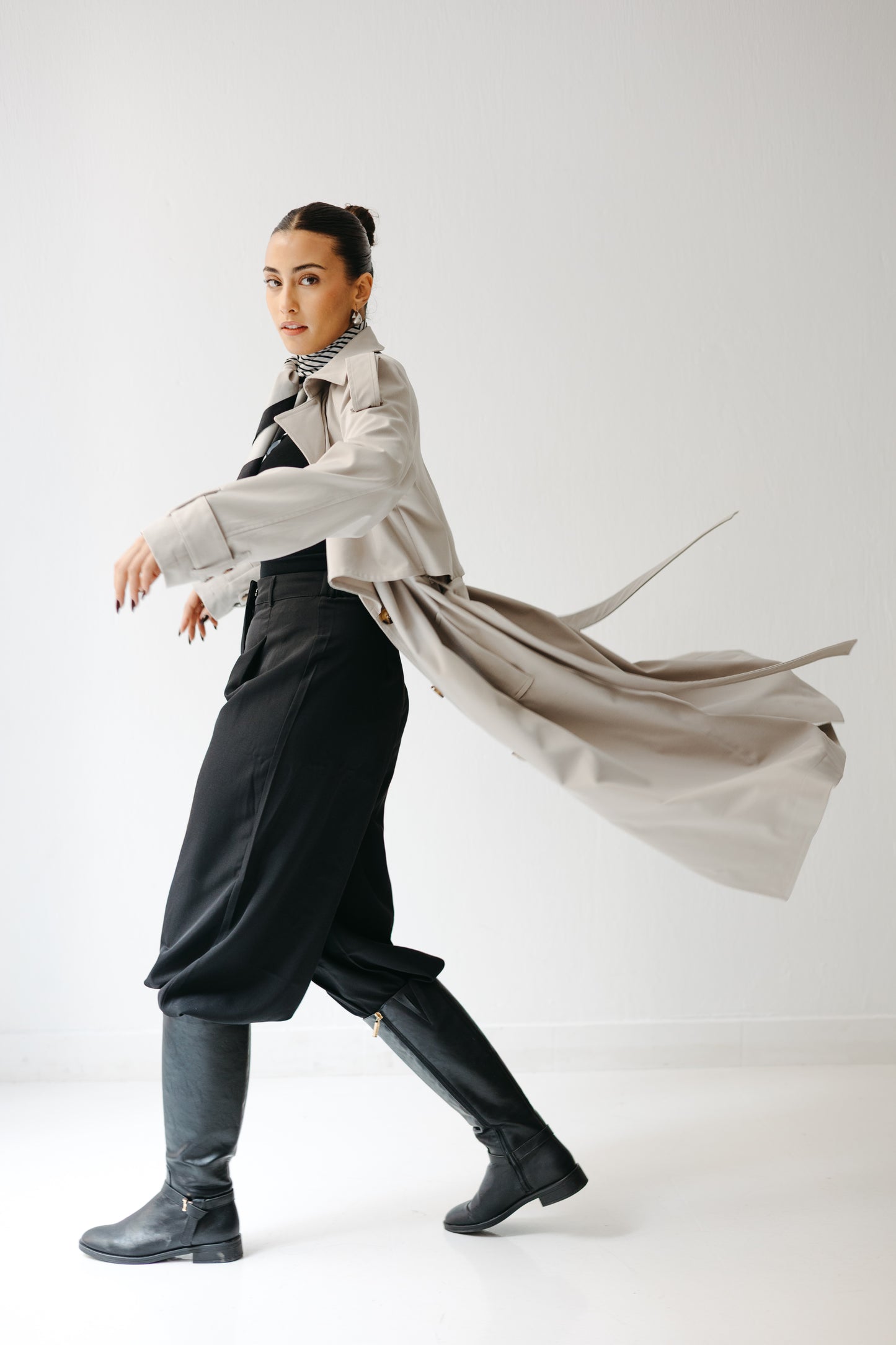 The Classic Edit Trench in Greige