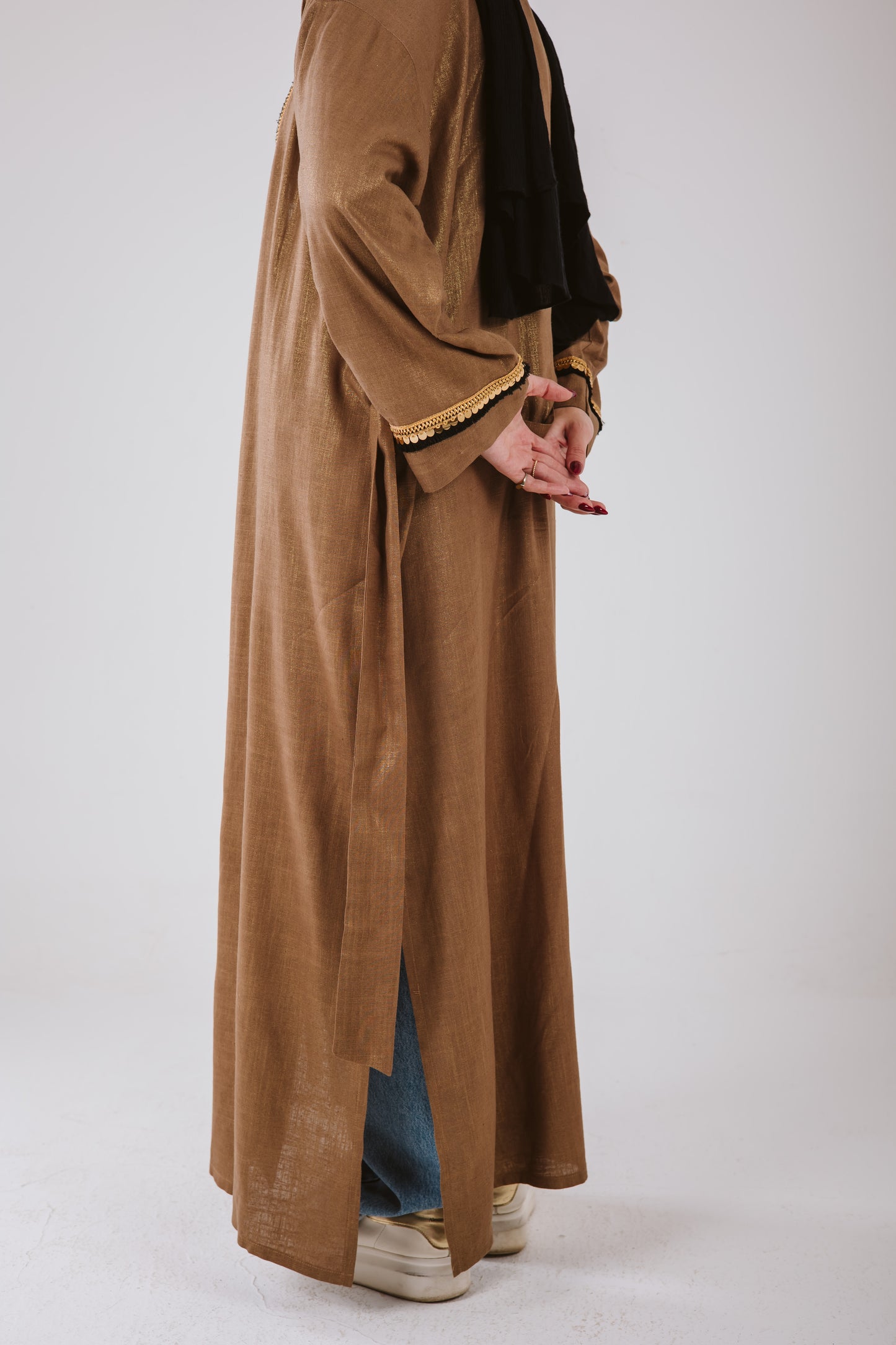 Sahar Kaftan in Bronze