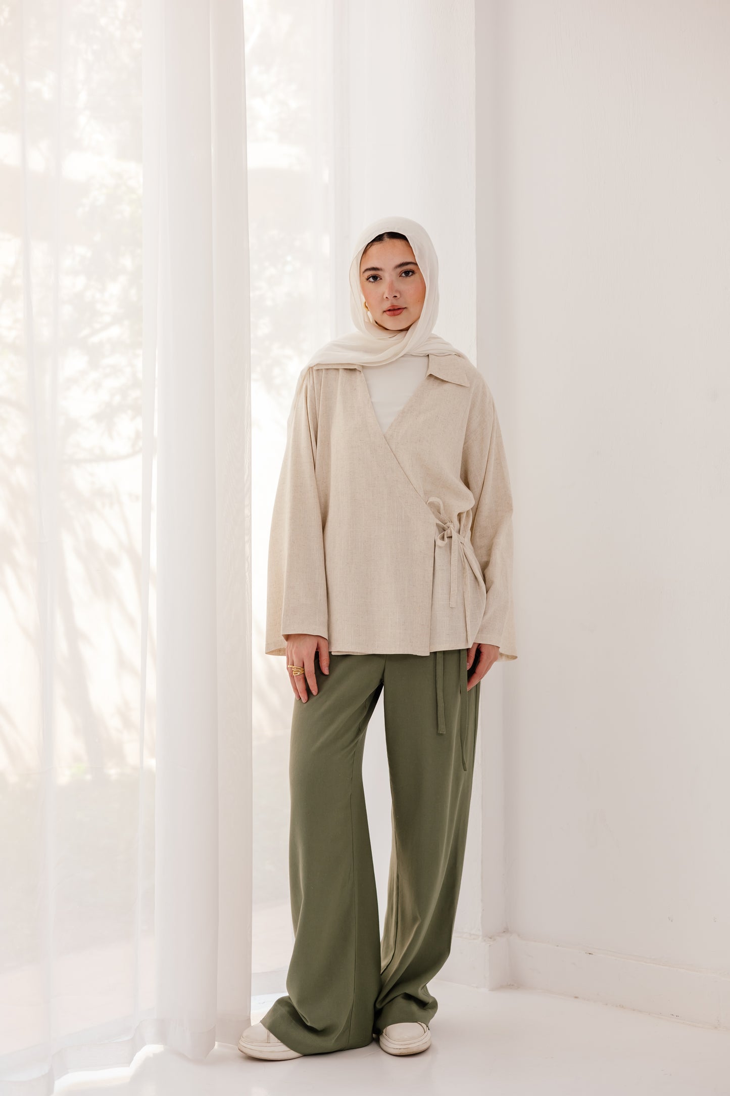 Elara Blouse in Beige
