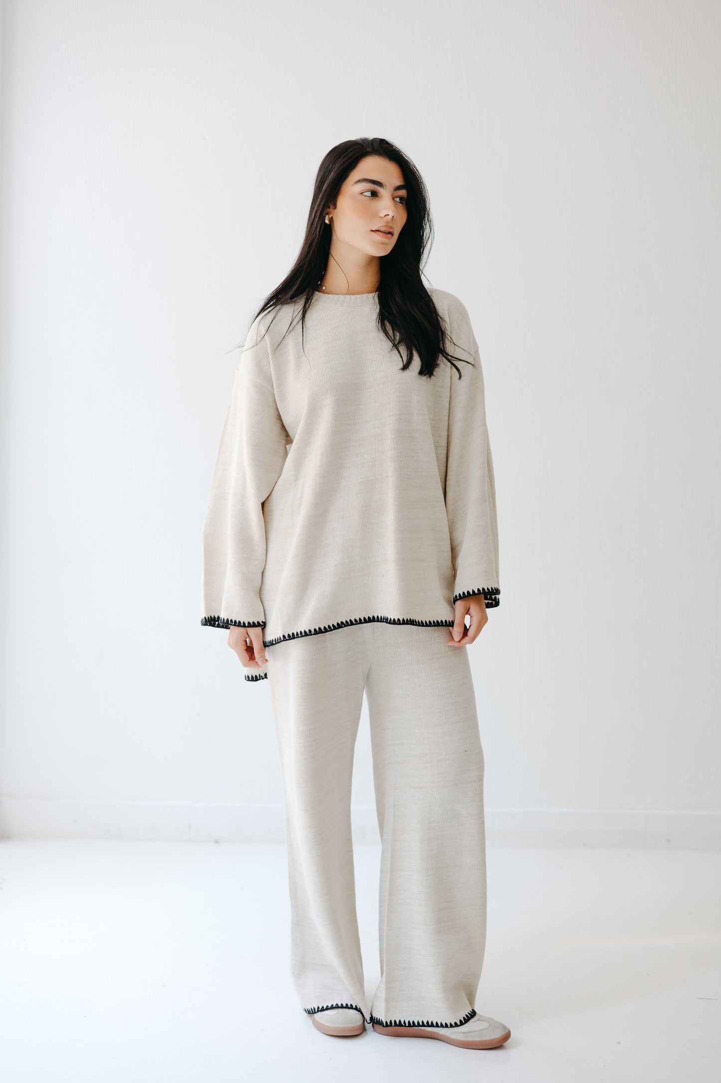 The Cozy Edge Set in Ivory