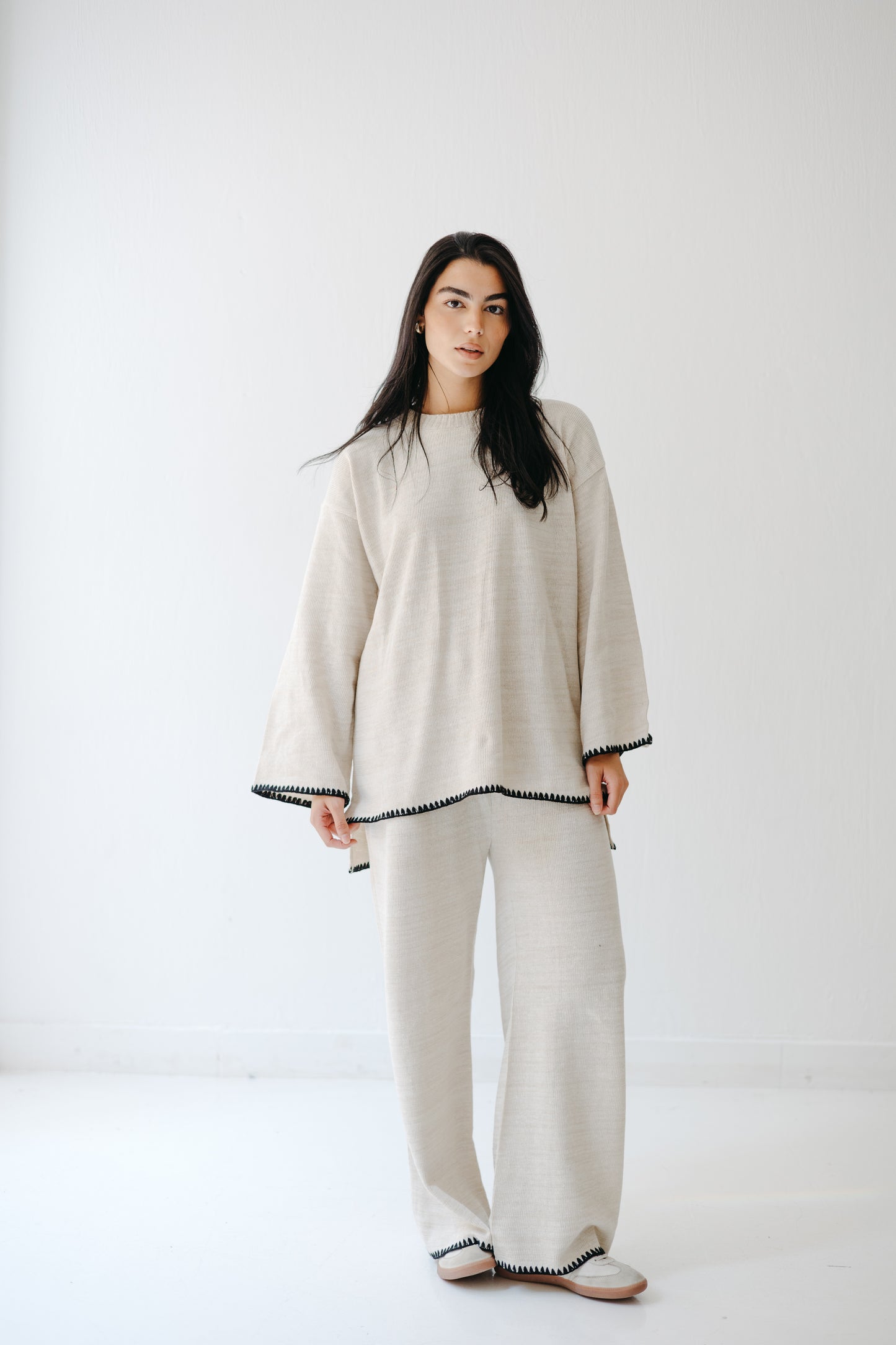 The Cozy Edge Set in Ivory