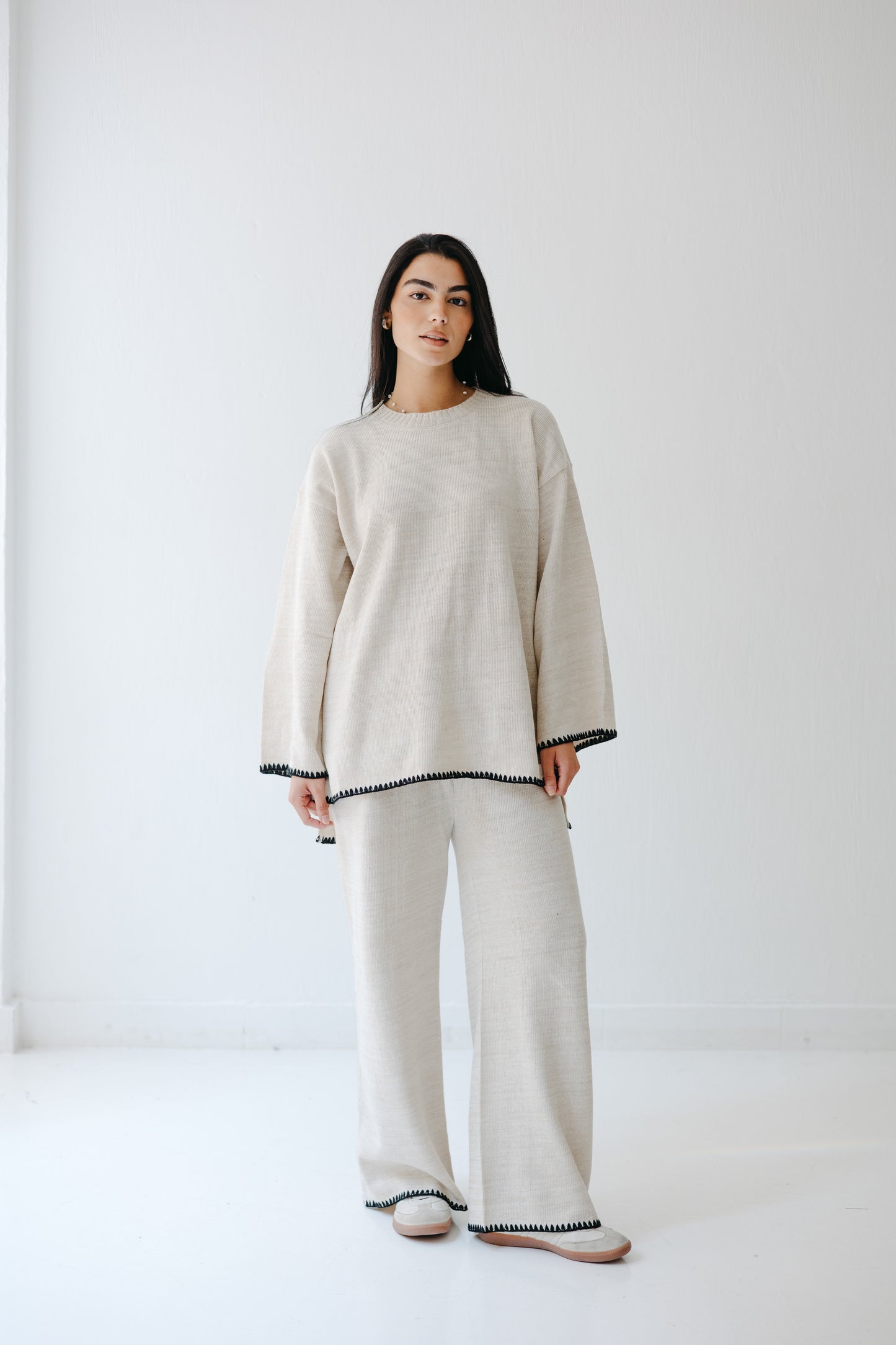 The Cozy Edge Set in Ivory