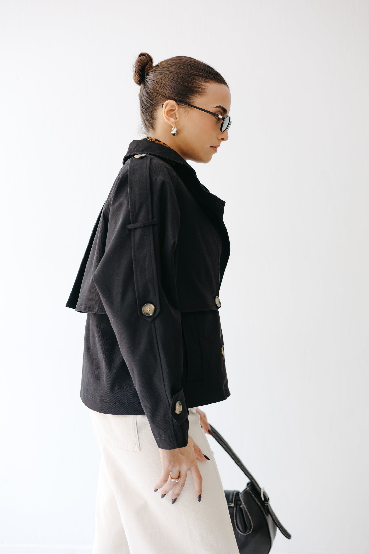 The Cropped Core Trench in Black