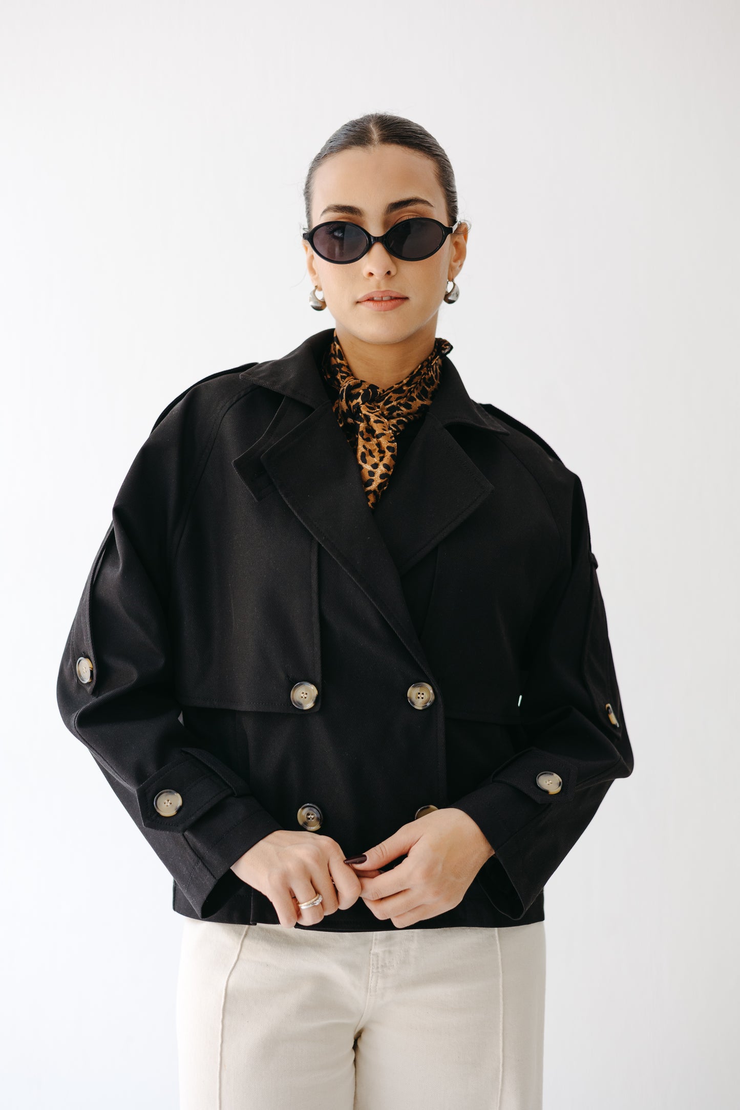 The Cropped Core Trench in Black